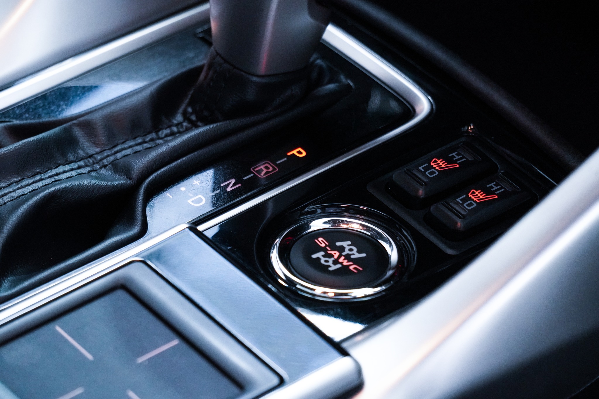 2020 Mitsubishi Eclipse Exceed