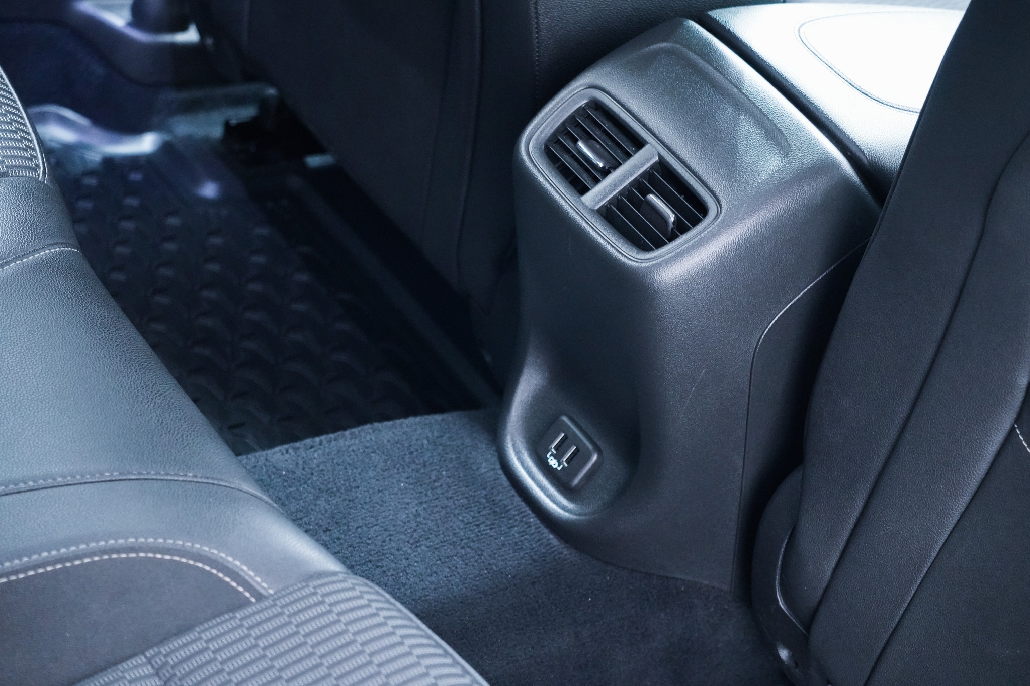 2019 Holden Commodore RS