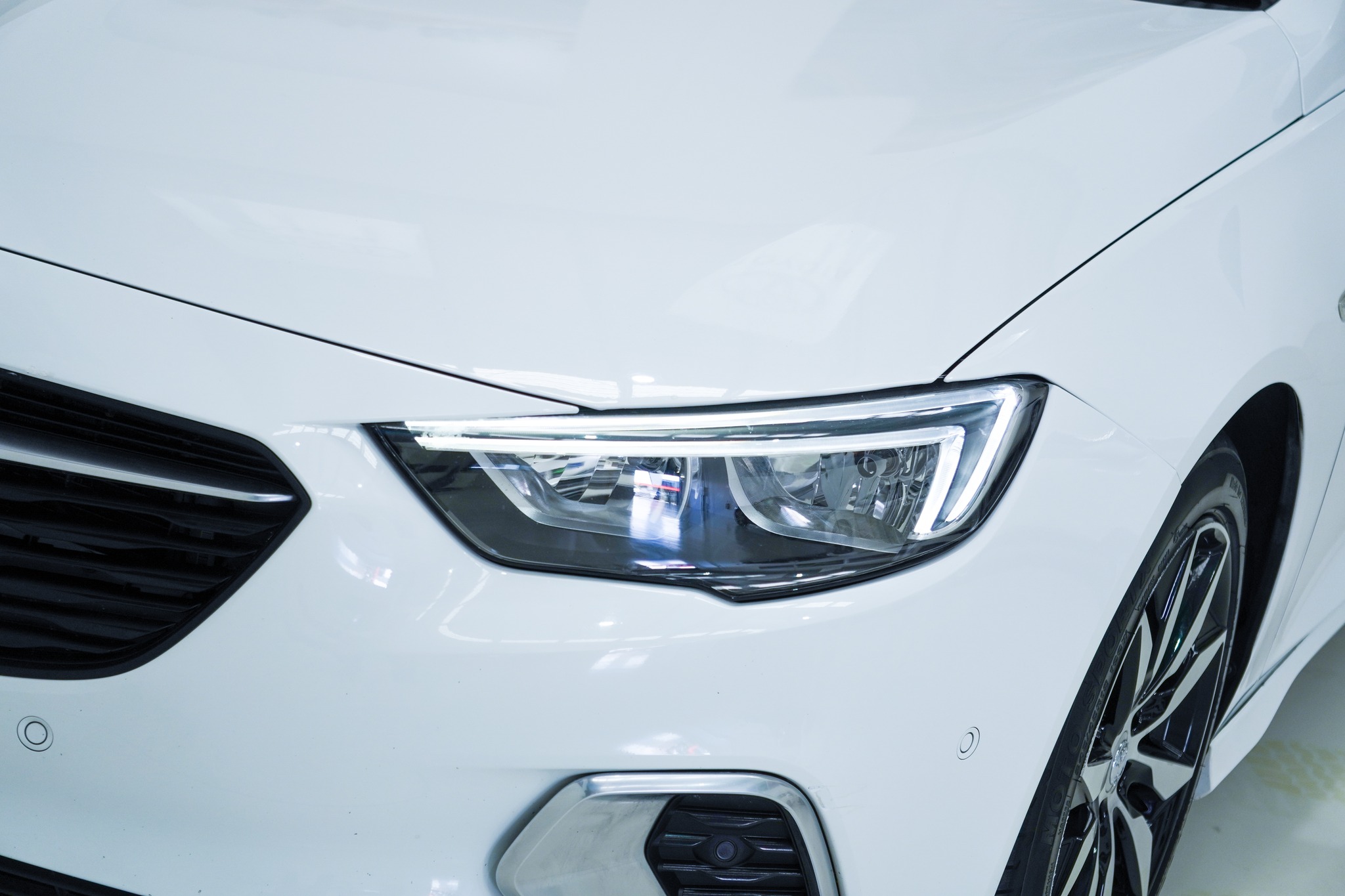 2019 Holden Commodore RS