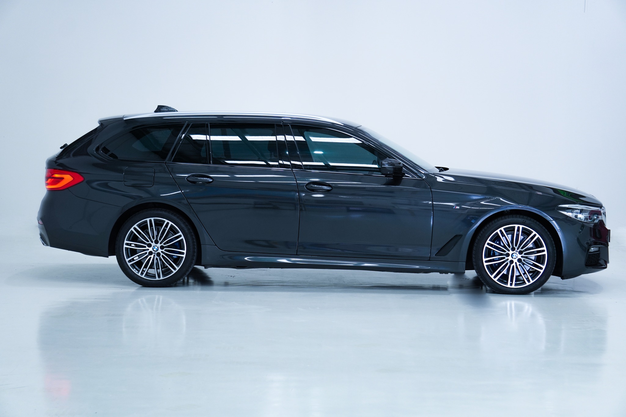 2019 BMW 530i M Sport