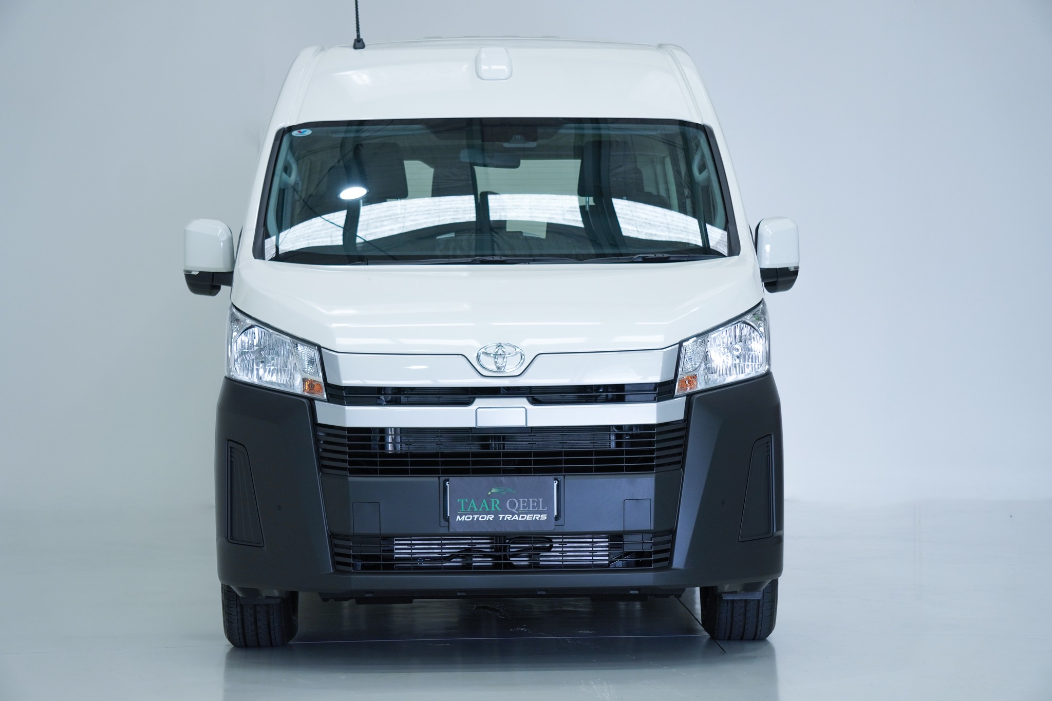 2023 Toyota Hiace SLWB Commuter