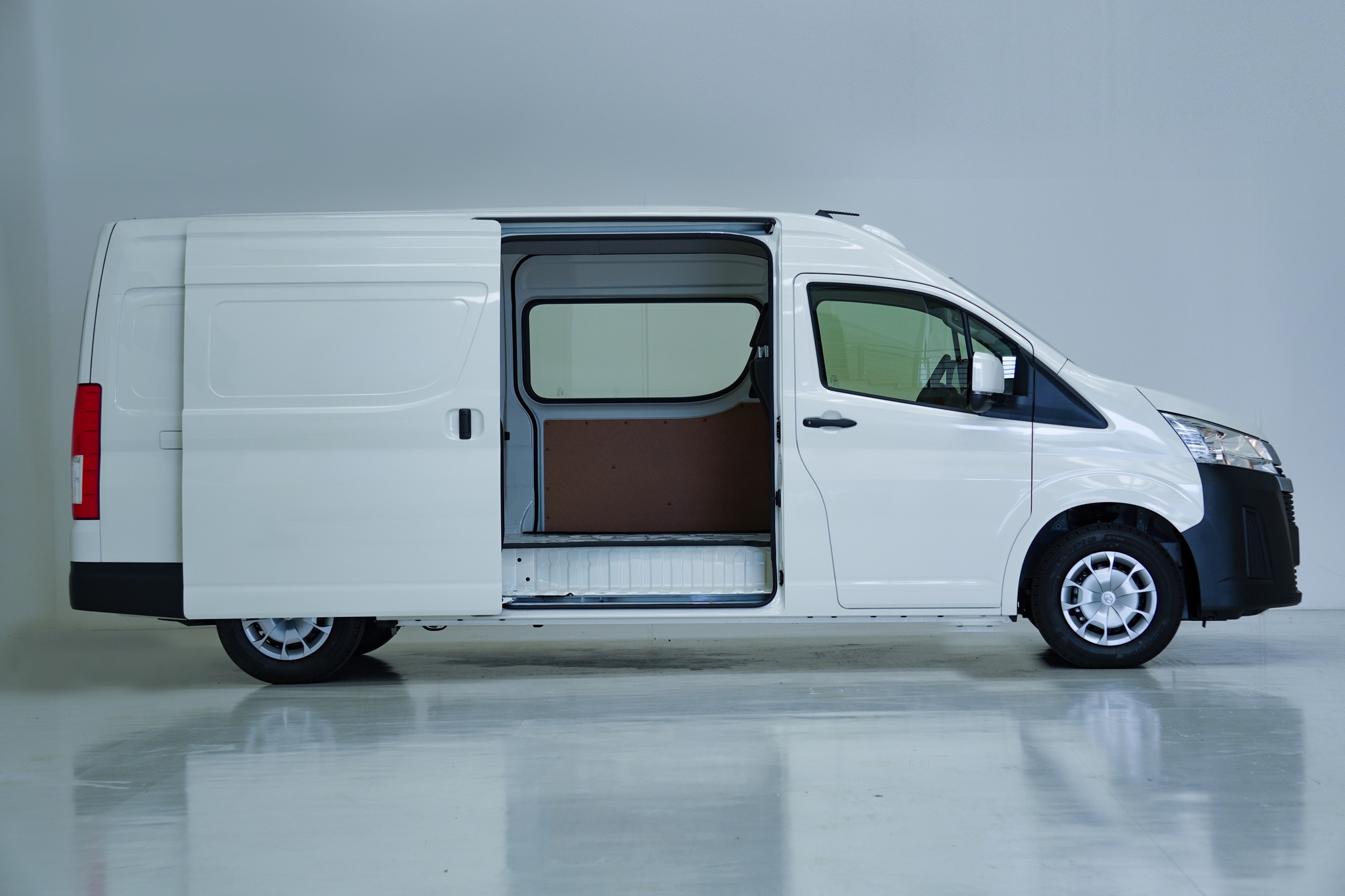 2023 Toyota Hiace SLWB