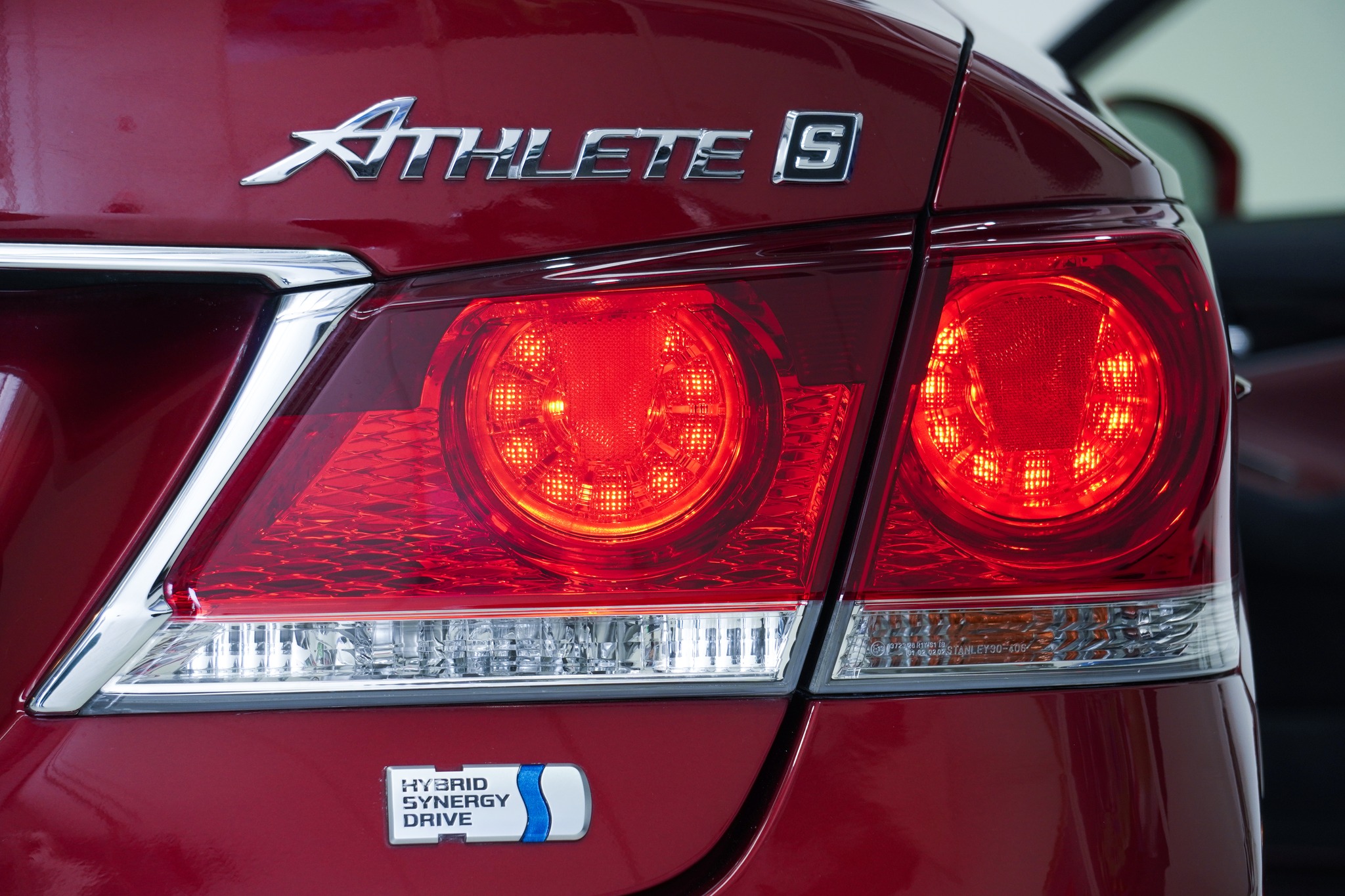 2013 Toyota Crown Athlete S