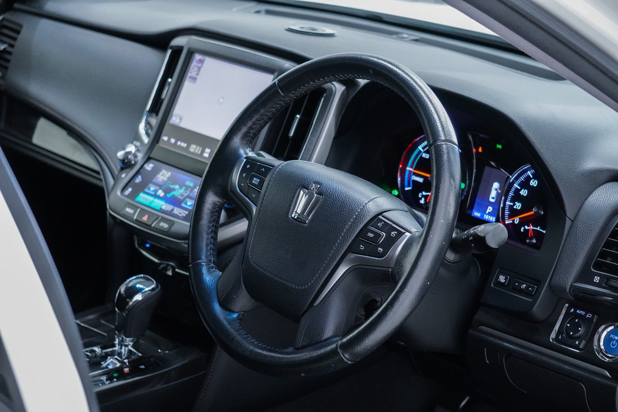 2013 Toyota Crown Athlete S