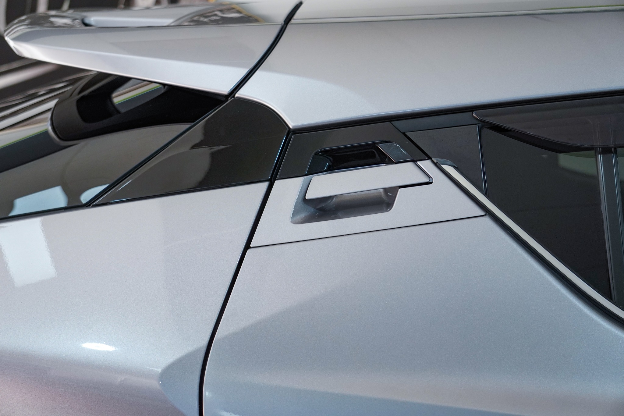 2017 Toyota C-HR Hybrid