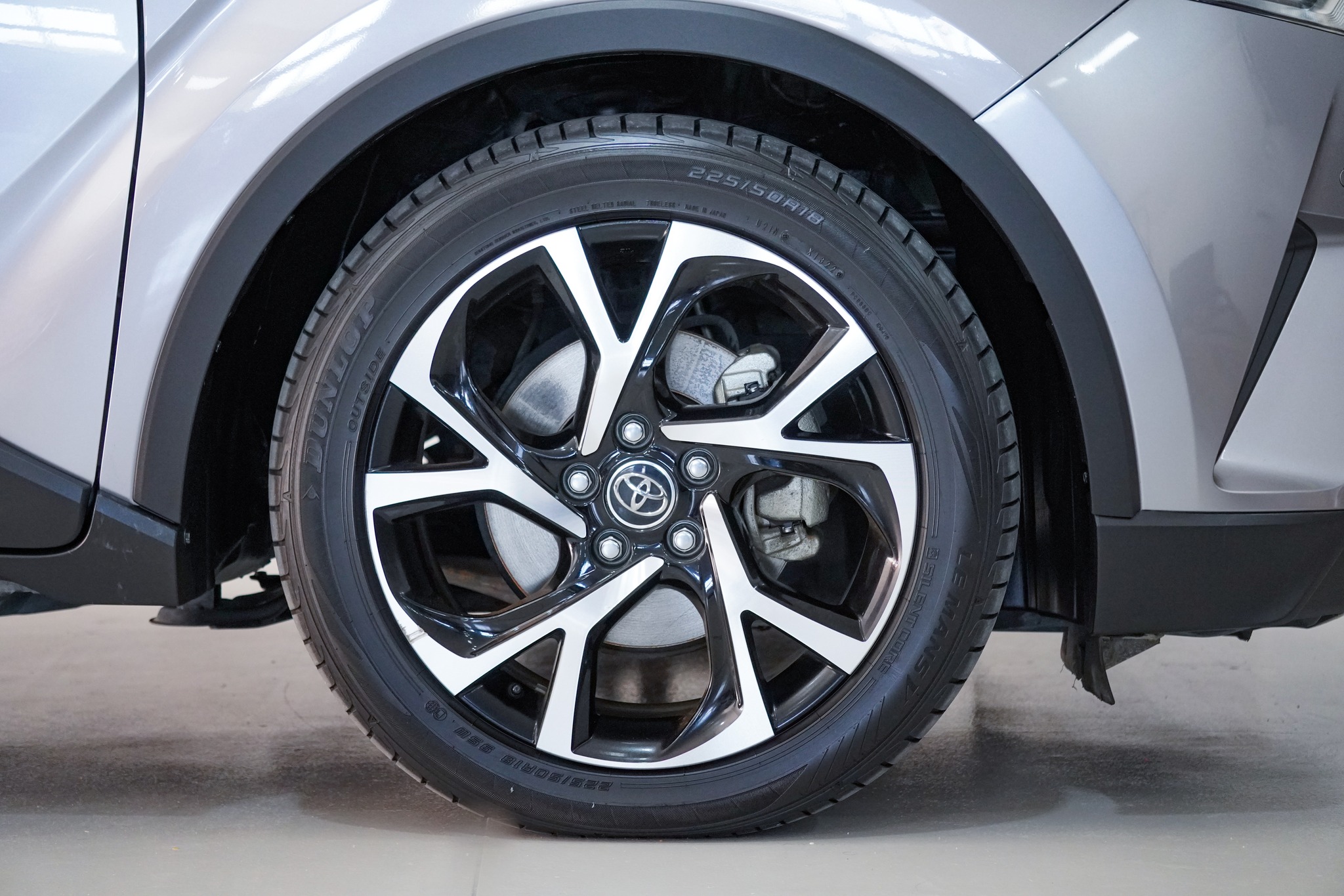 2017 Toyota C-HR Hybrid