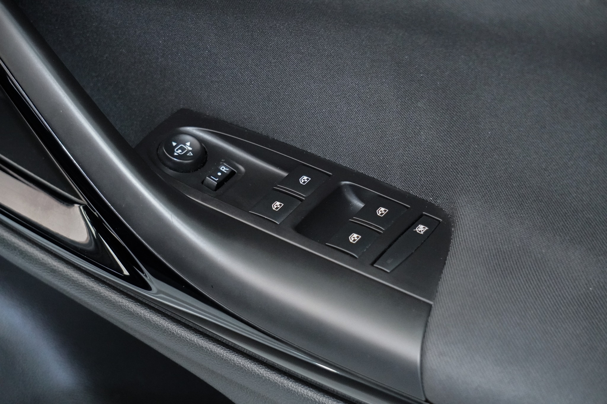 2019 Holden Astra R+