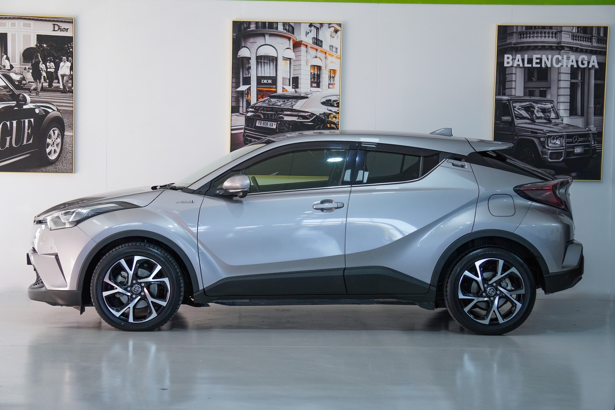 2017 Toyota C-HR Hybrid