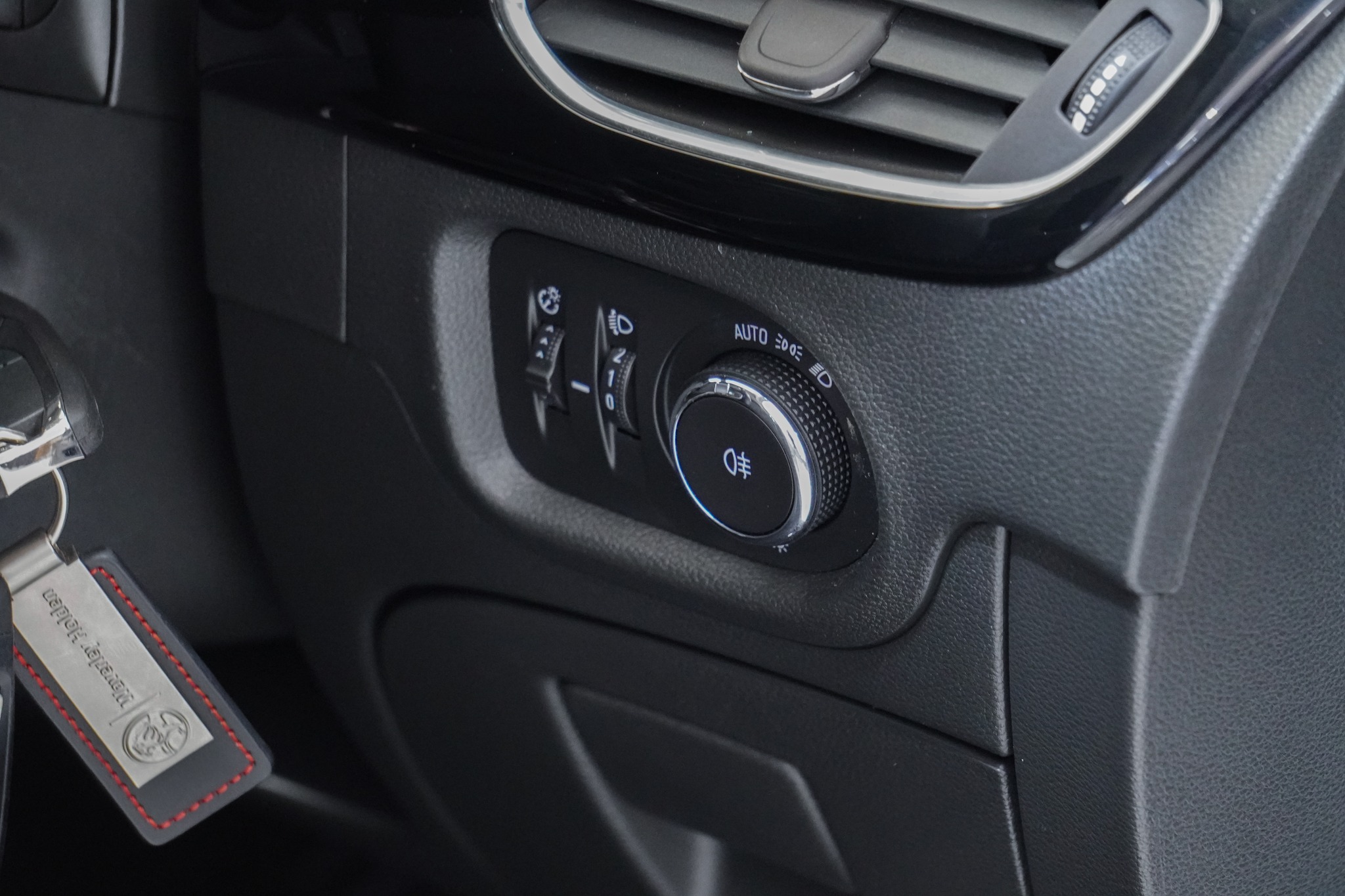 2019 Holden Astra R+