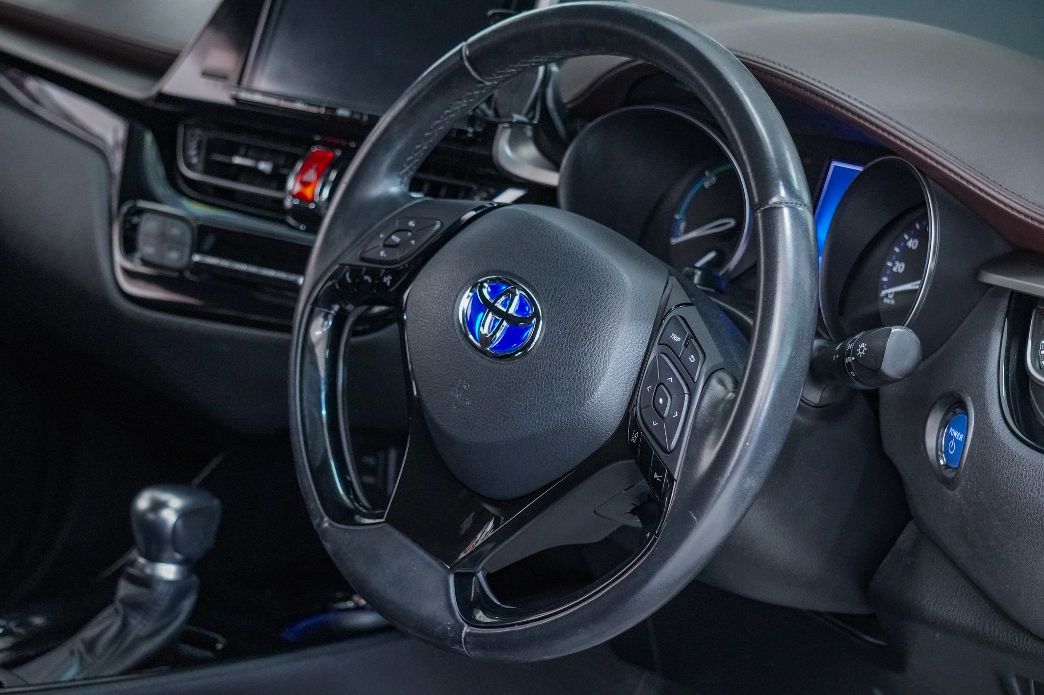 2017 Toyota C-HR Hybrid