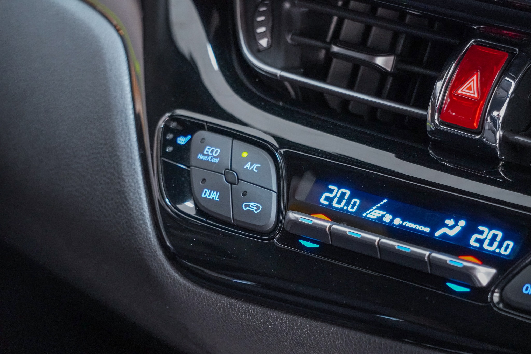 2017 Toyota C-HR Hybrid