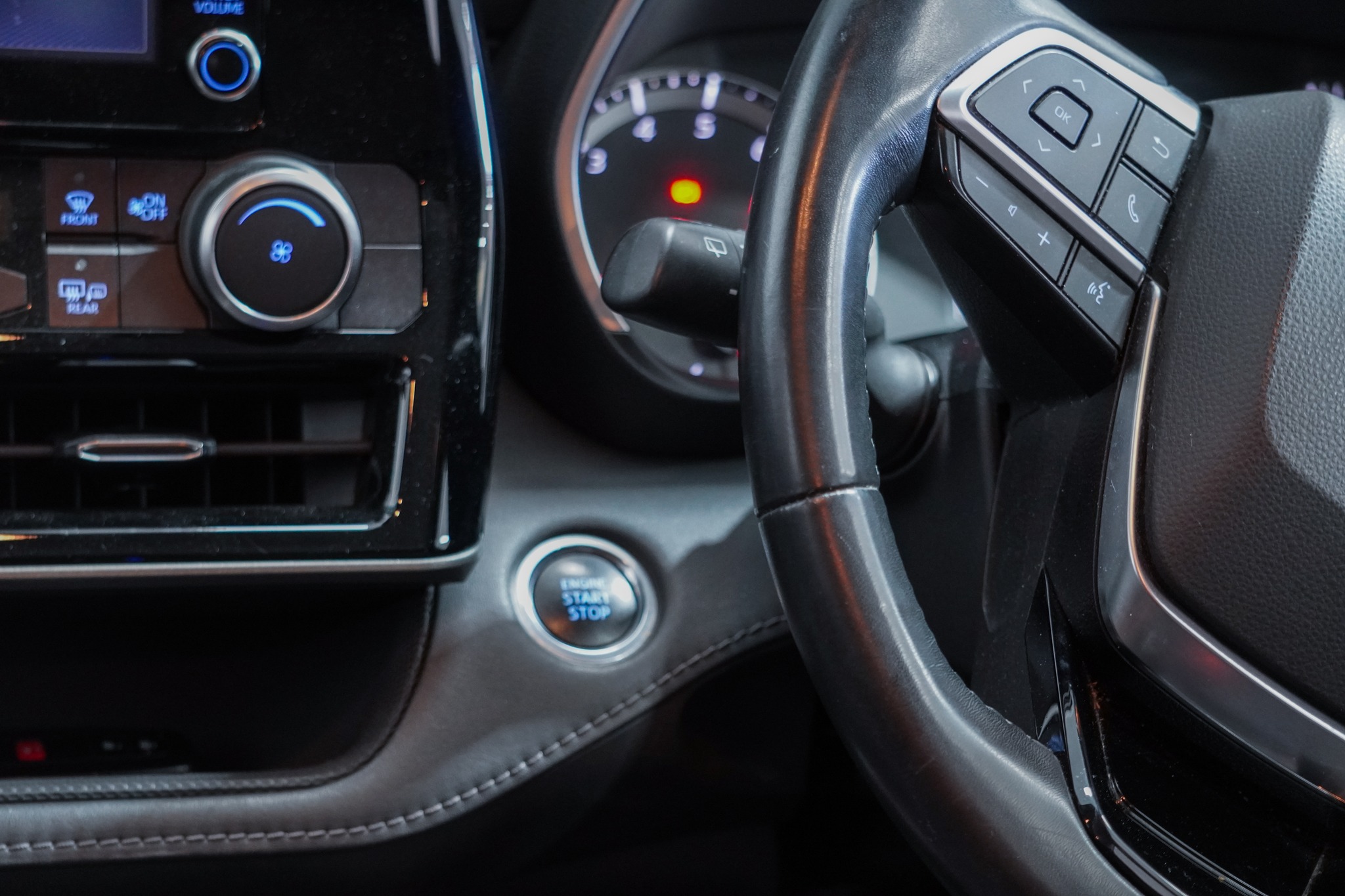 2021 Toyota Kluger GX