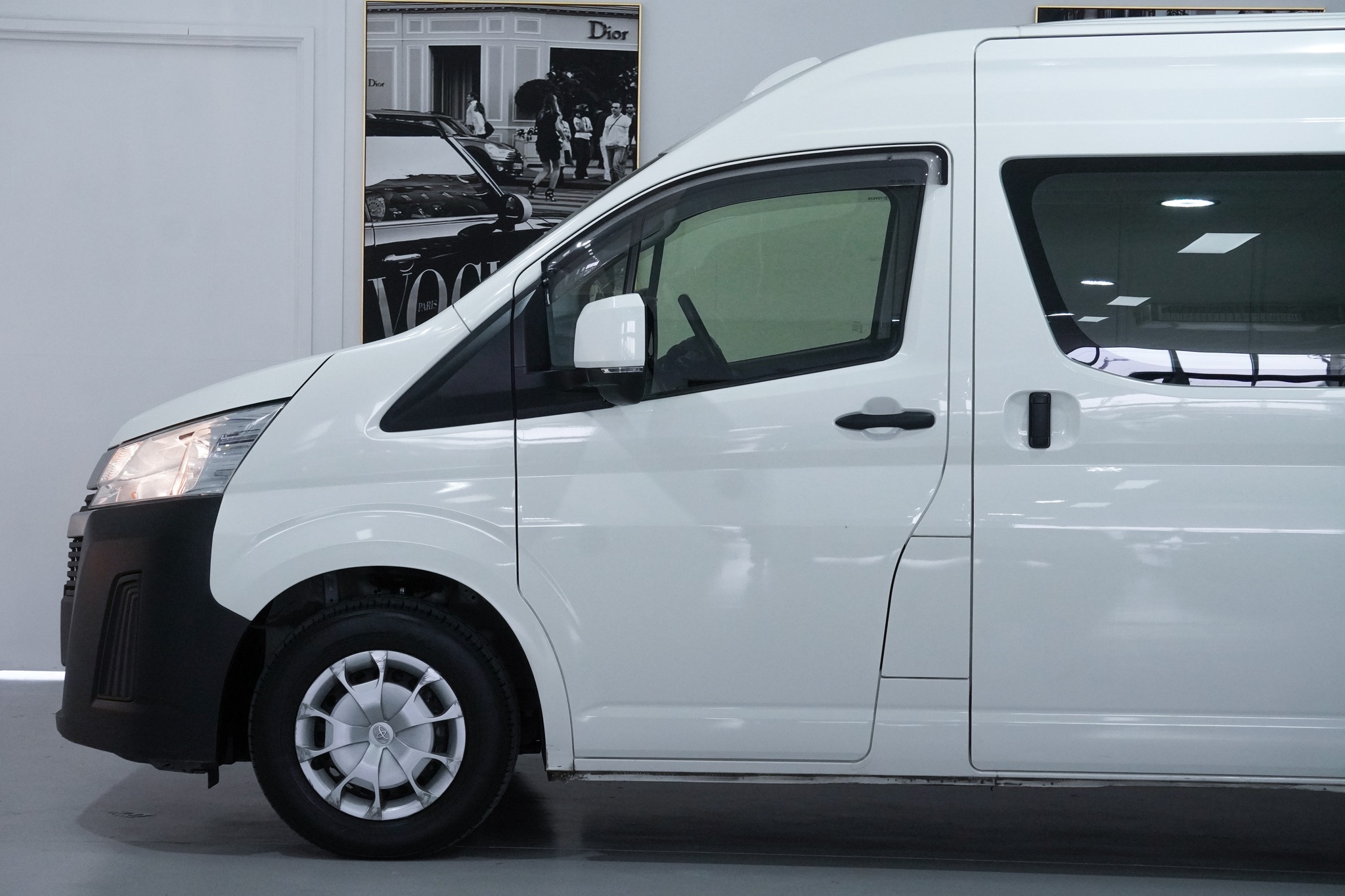 2022 Toyota Hiace SLWB