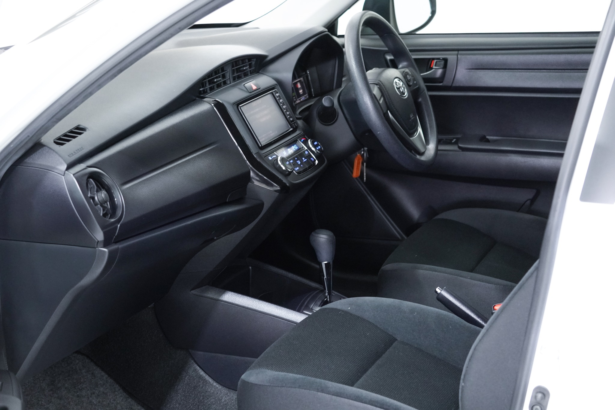 2018 Toyota Corolla Axio