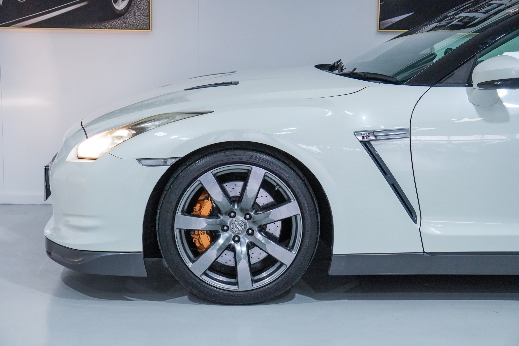 2007 Nissan GT-R Black Edition