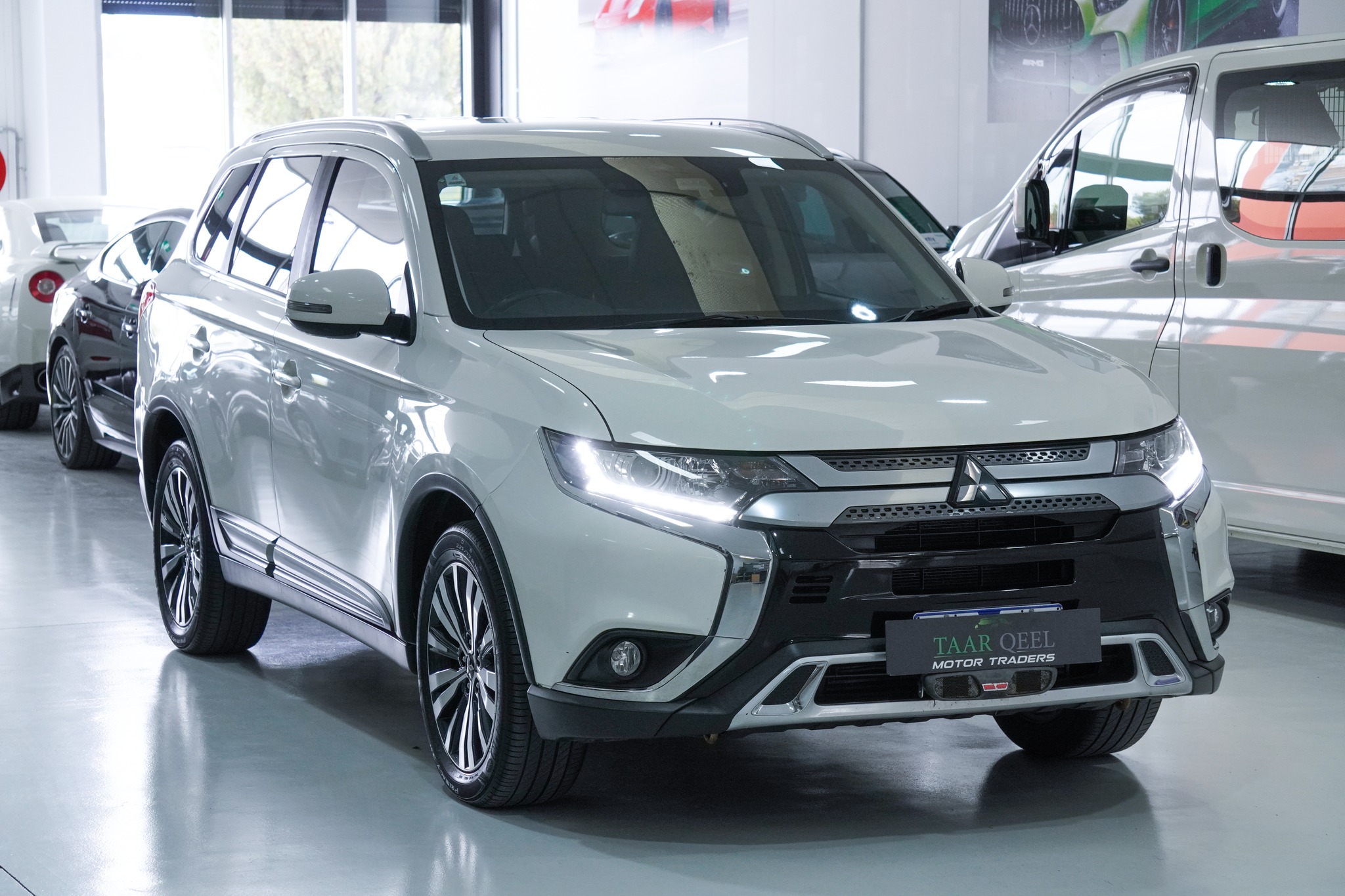 2018 Mitsubishi Outlander LS Diesel AWD