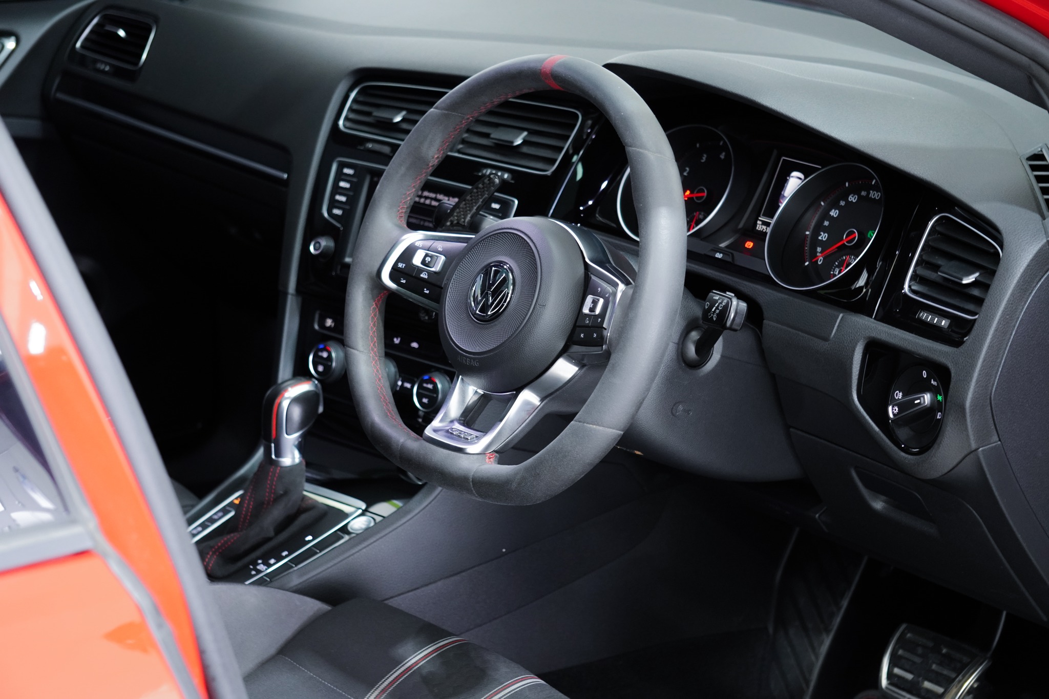 2016 Volkswagen Golf GTI 40th Anniversary