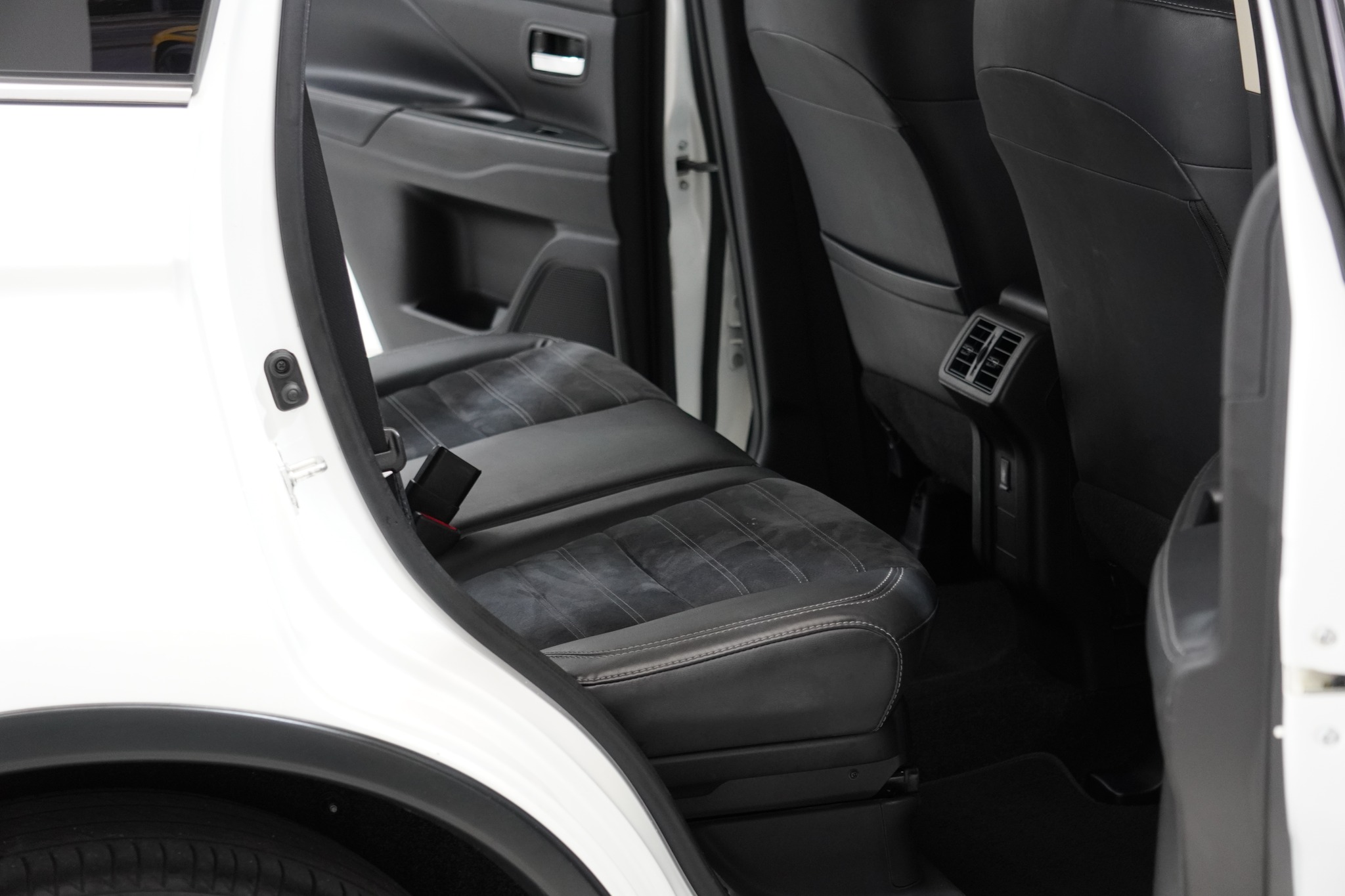 2018 Mitsubishi Outlander LS Diesel AWD