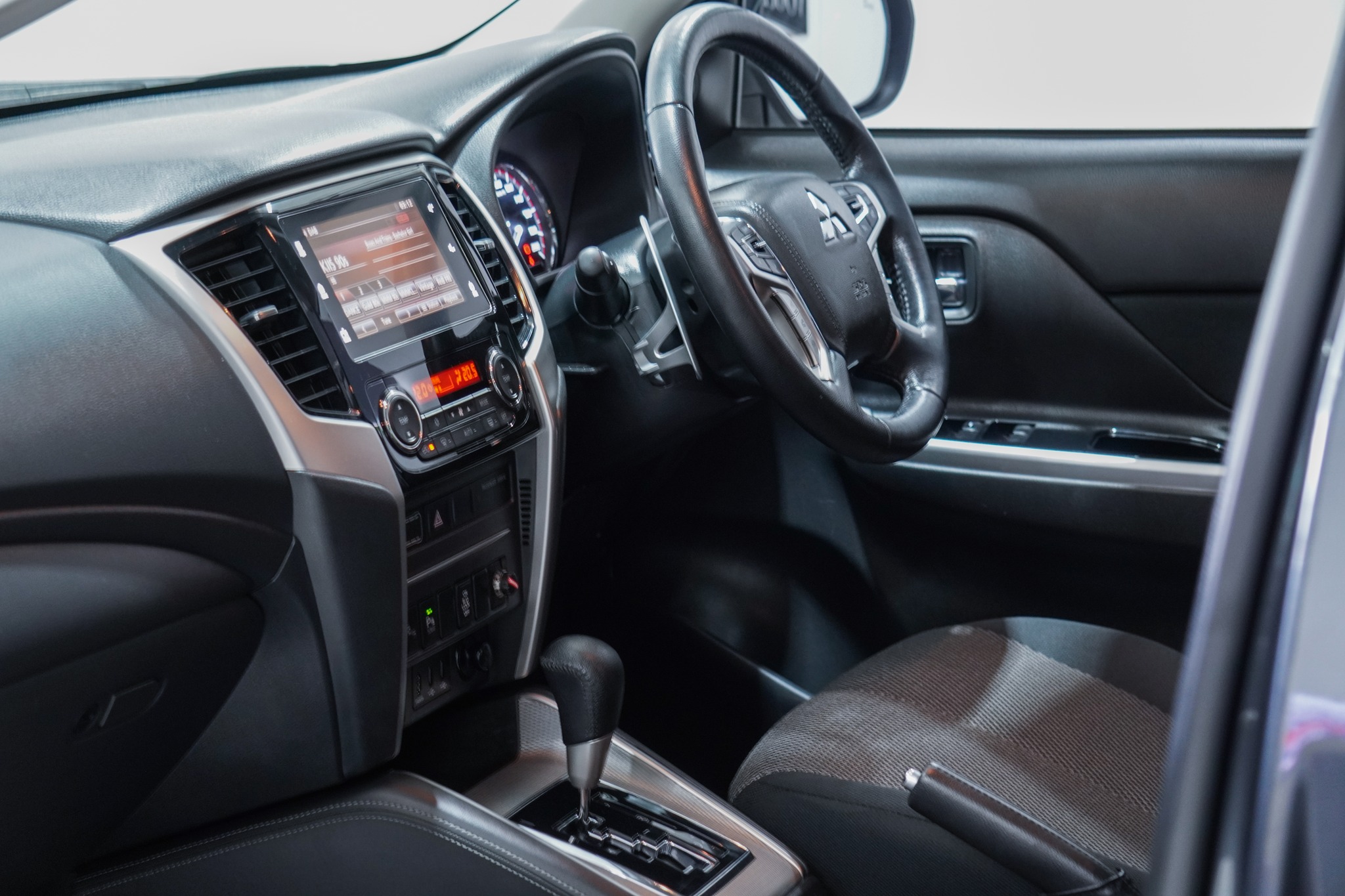 2021 Mitsubishi Triton GLS