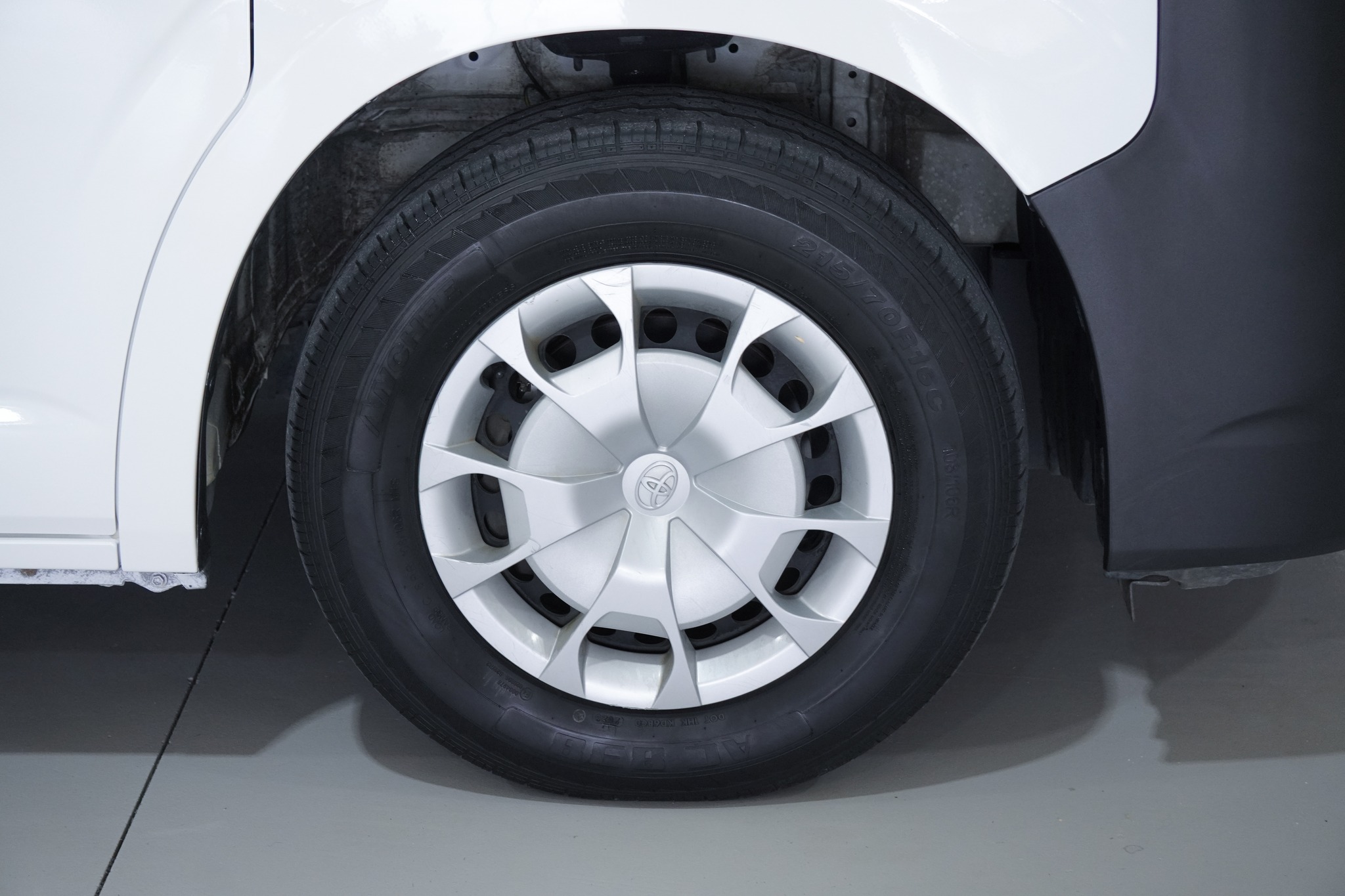 2020 Toyota Hiace LWB