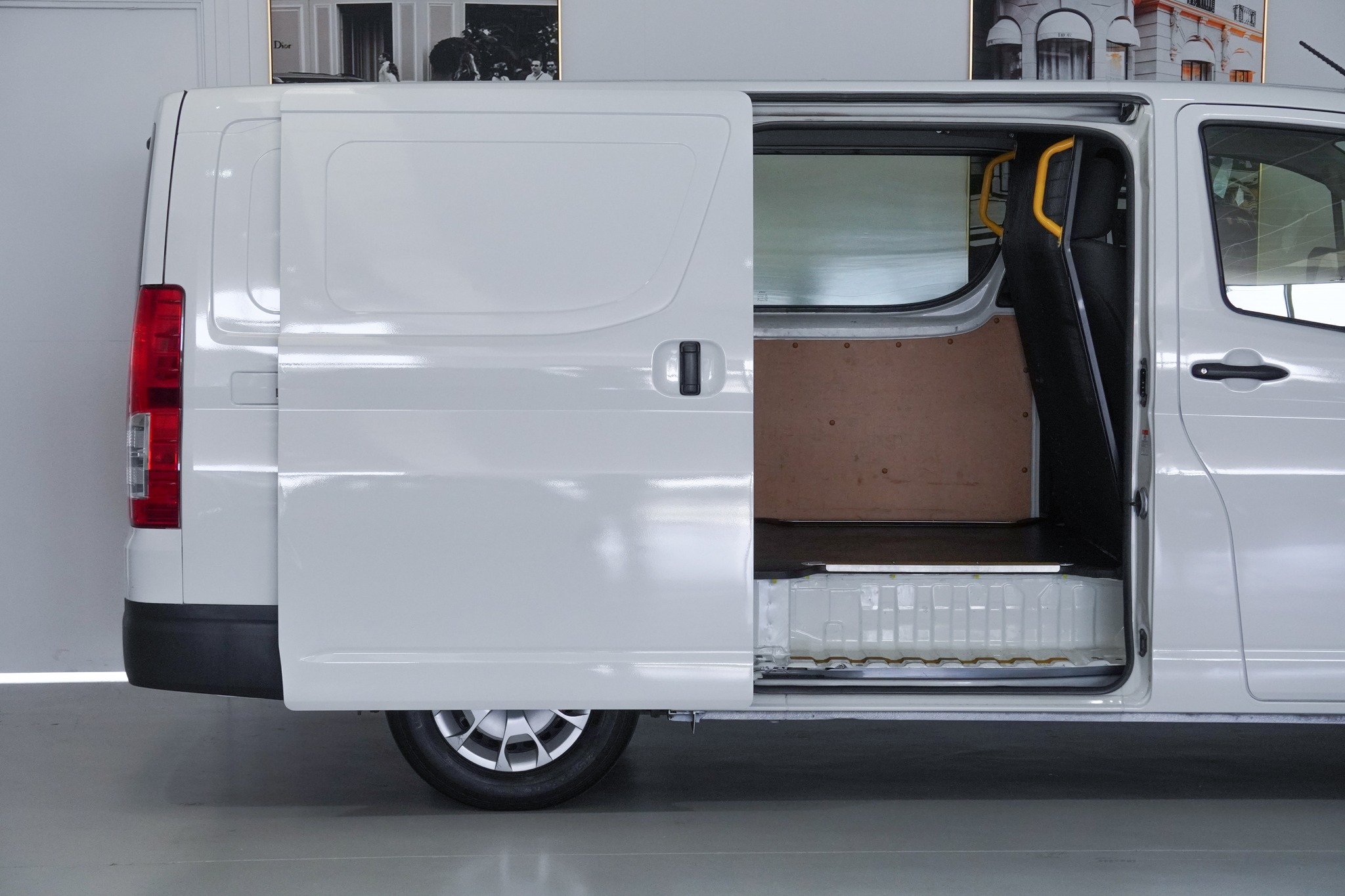 2020 Toyota Hiace LWB
