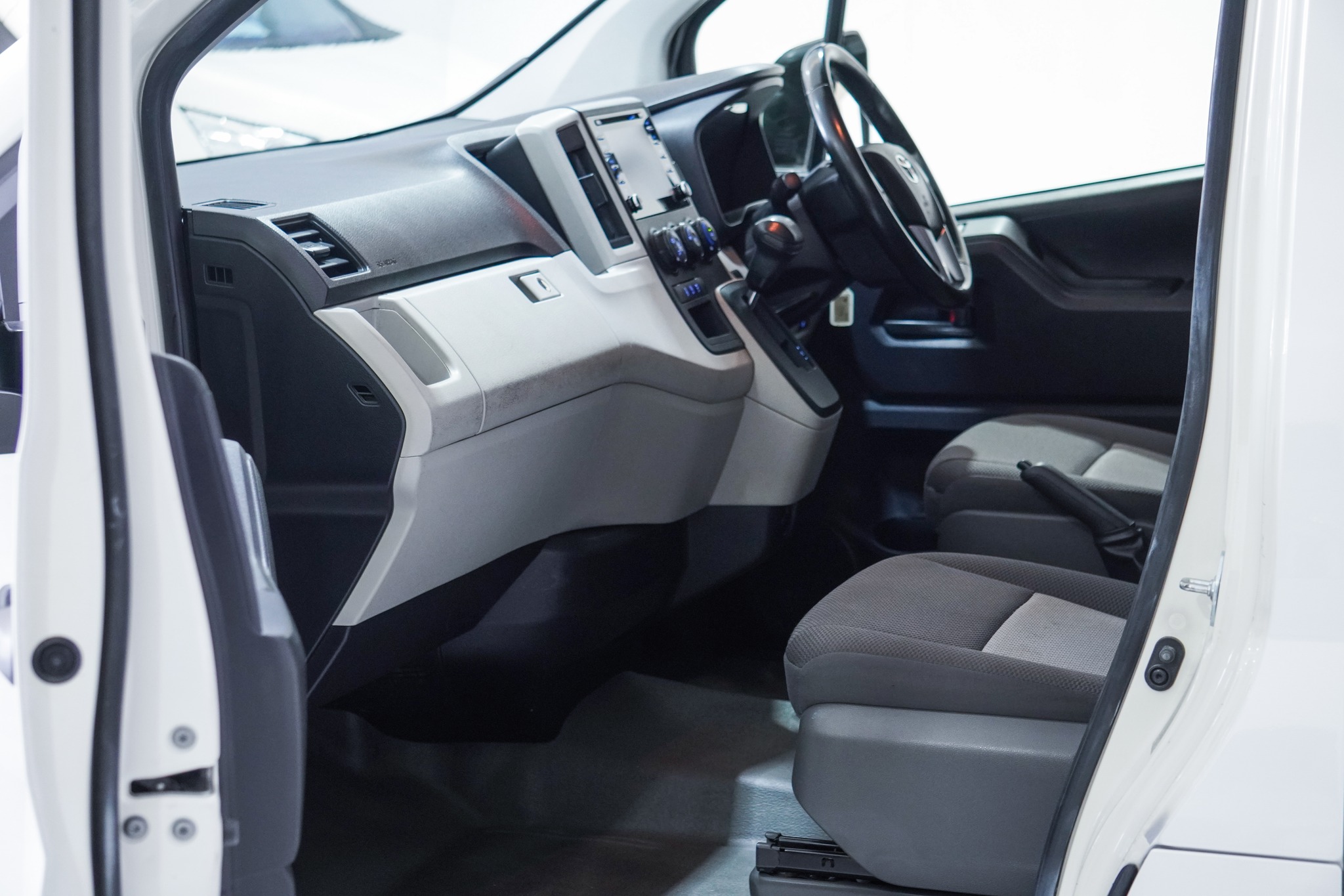 2020 Toyota Hiace LWB