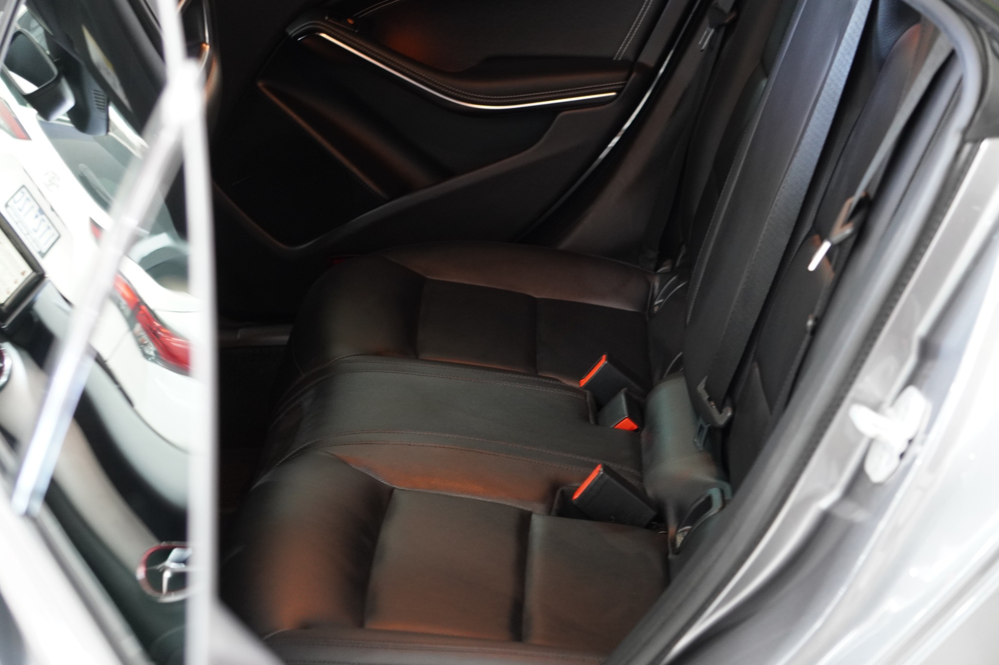 2014 Mercedes-Benz CLA200