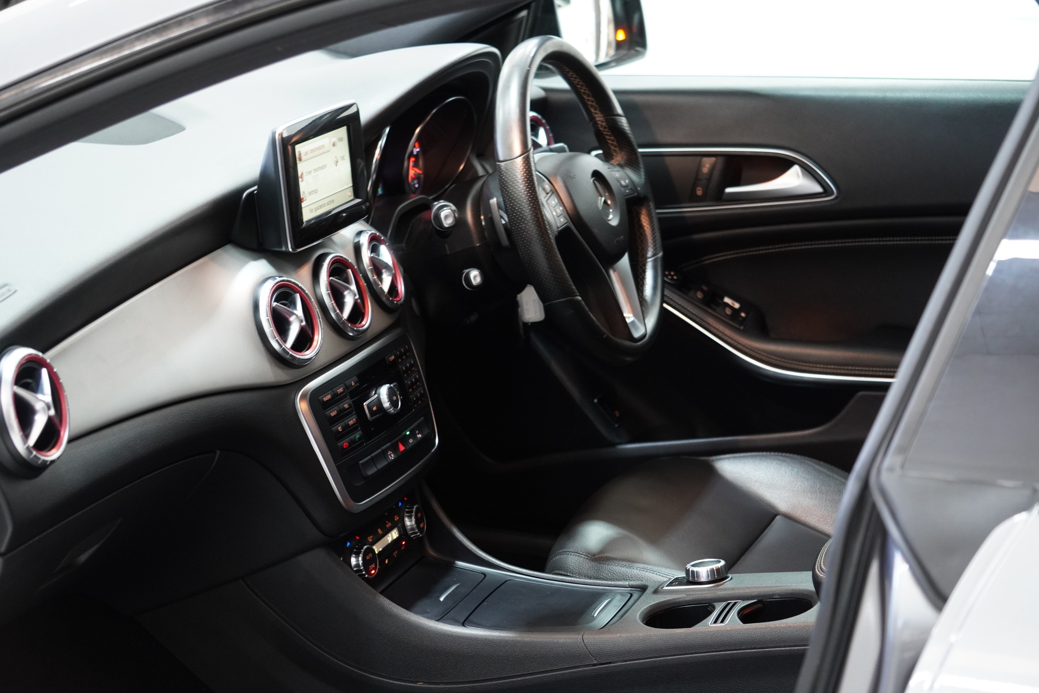 2014 Mercedes-Benz CLA200