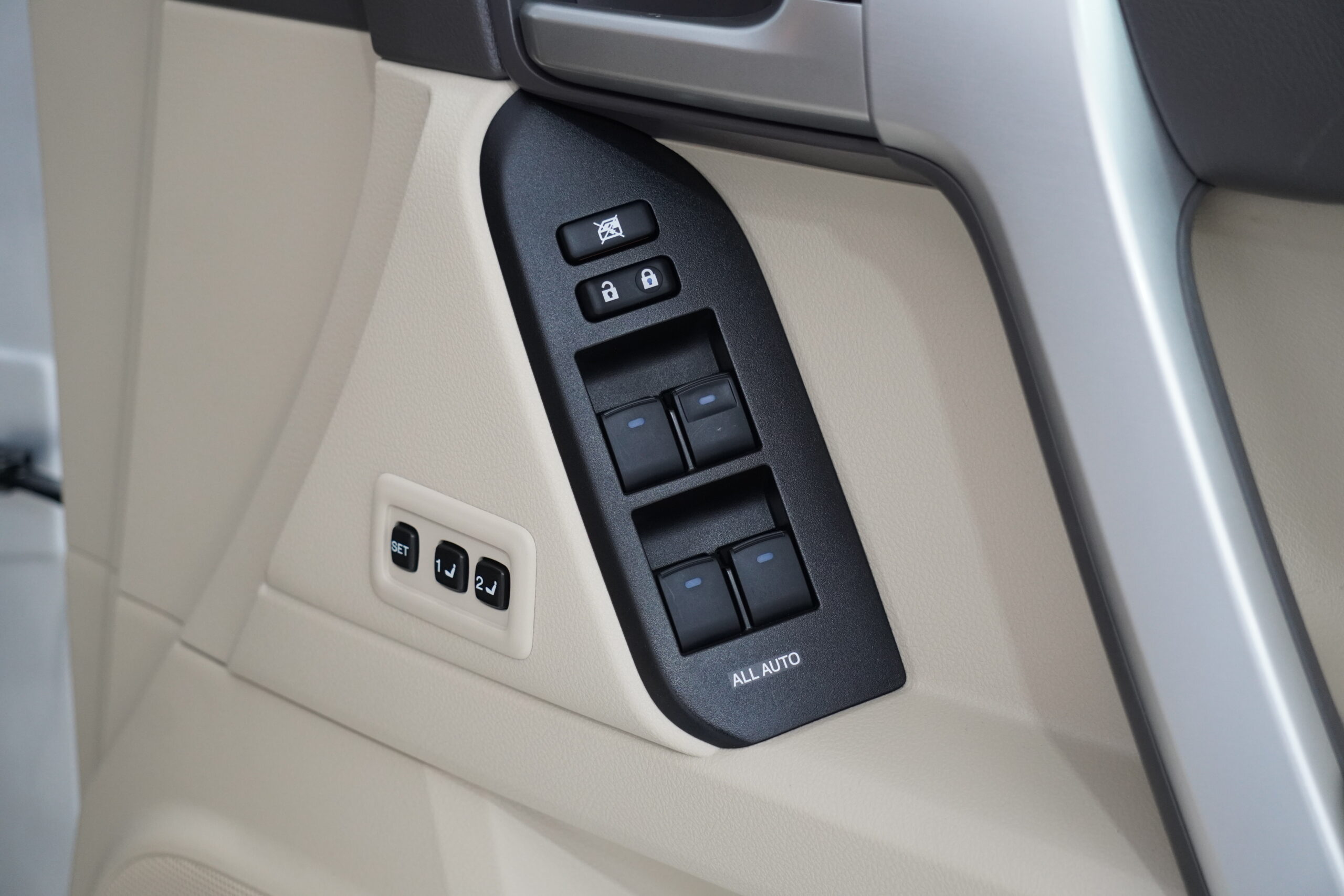 2023 Toyota Landcruiser Prado Kakadu