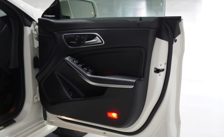 2014 Mercedes-Benz CLA200