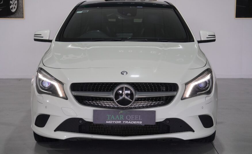 2014 Mercedes-Benz CLA200