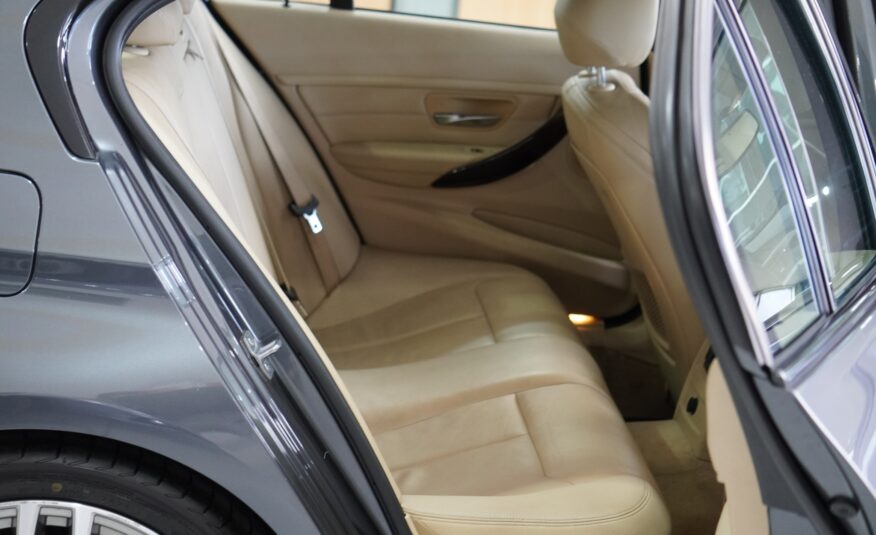 2013 BMW 320i
