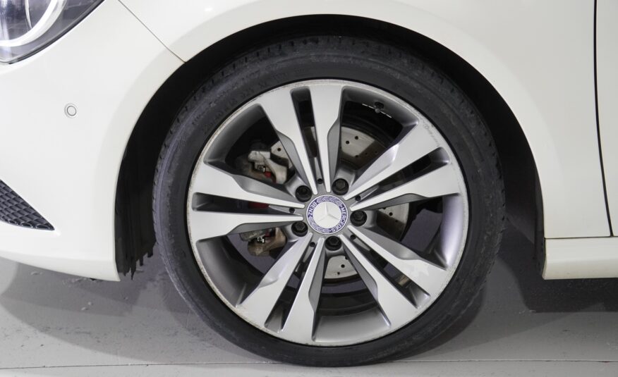 2014 Mercedes-Benz CLA200