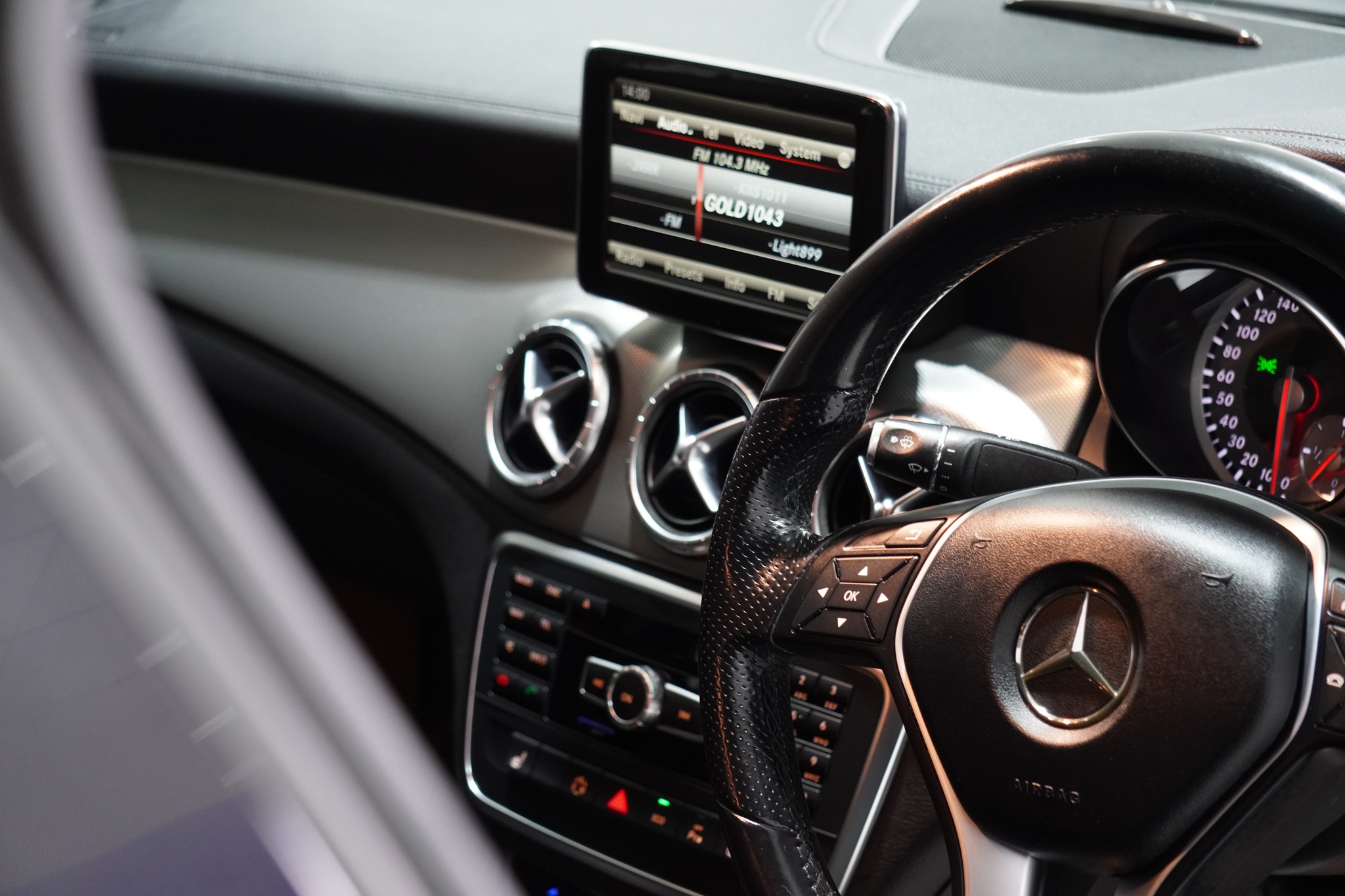 2014 Mercedes-Benz CLA200