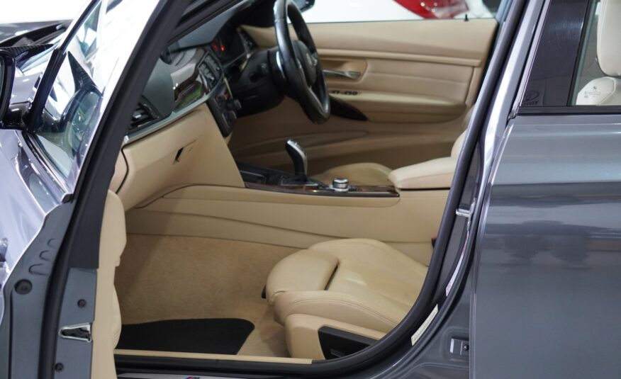 2013 BMW 320i