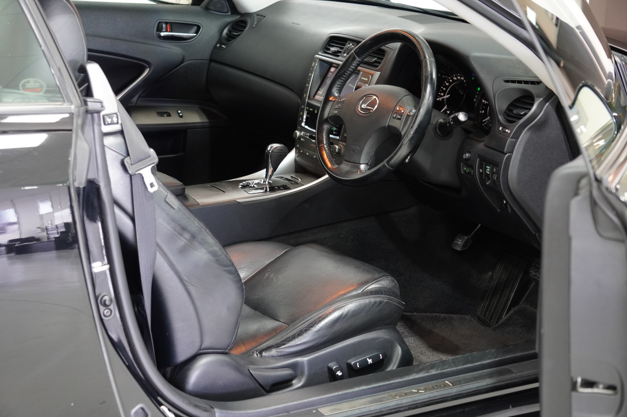 2009 Lexus IS250C Prestige