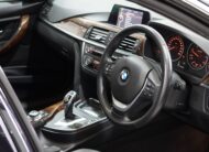 2012 BMW 320d Luxury