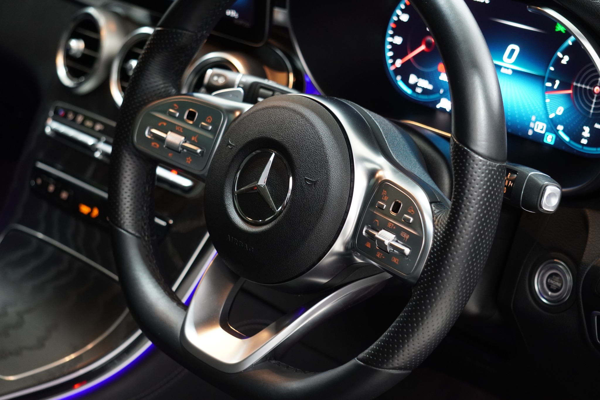 2020 Mercedes-Benz GLC300