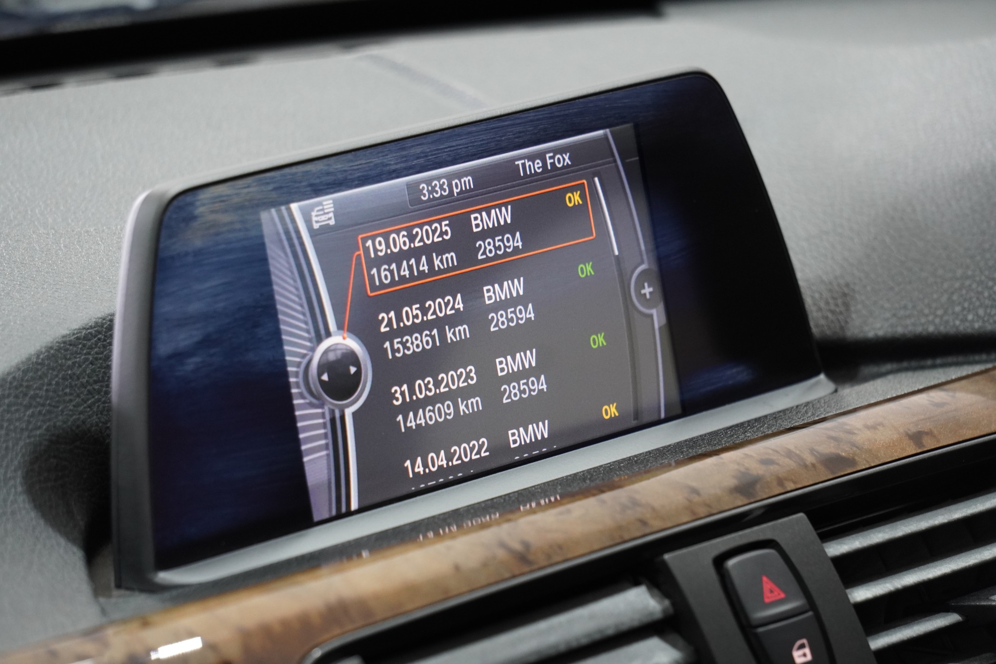 2012 BMW 320d Luxury