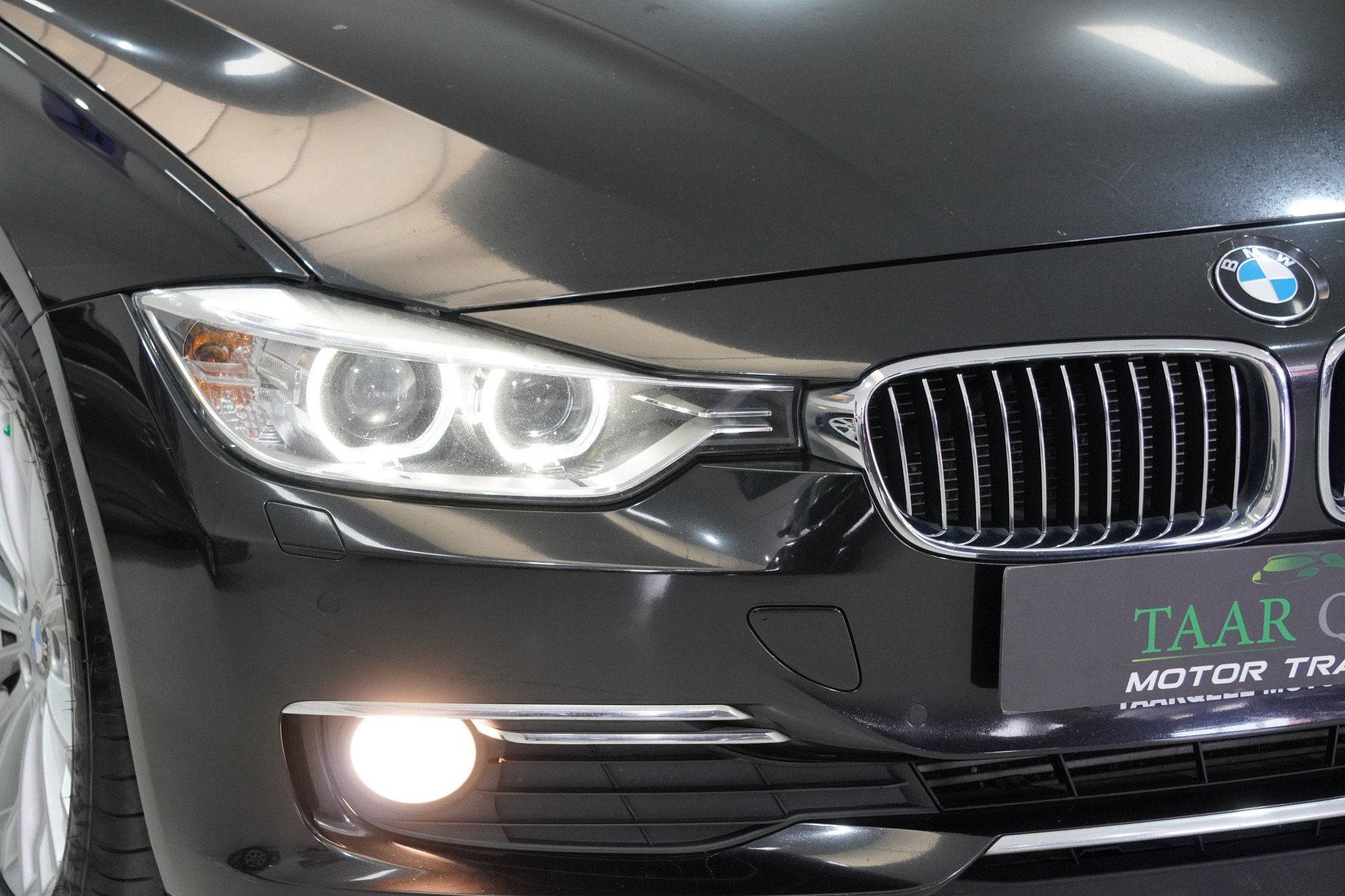 2012 BMW 320d Luxury