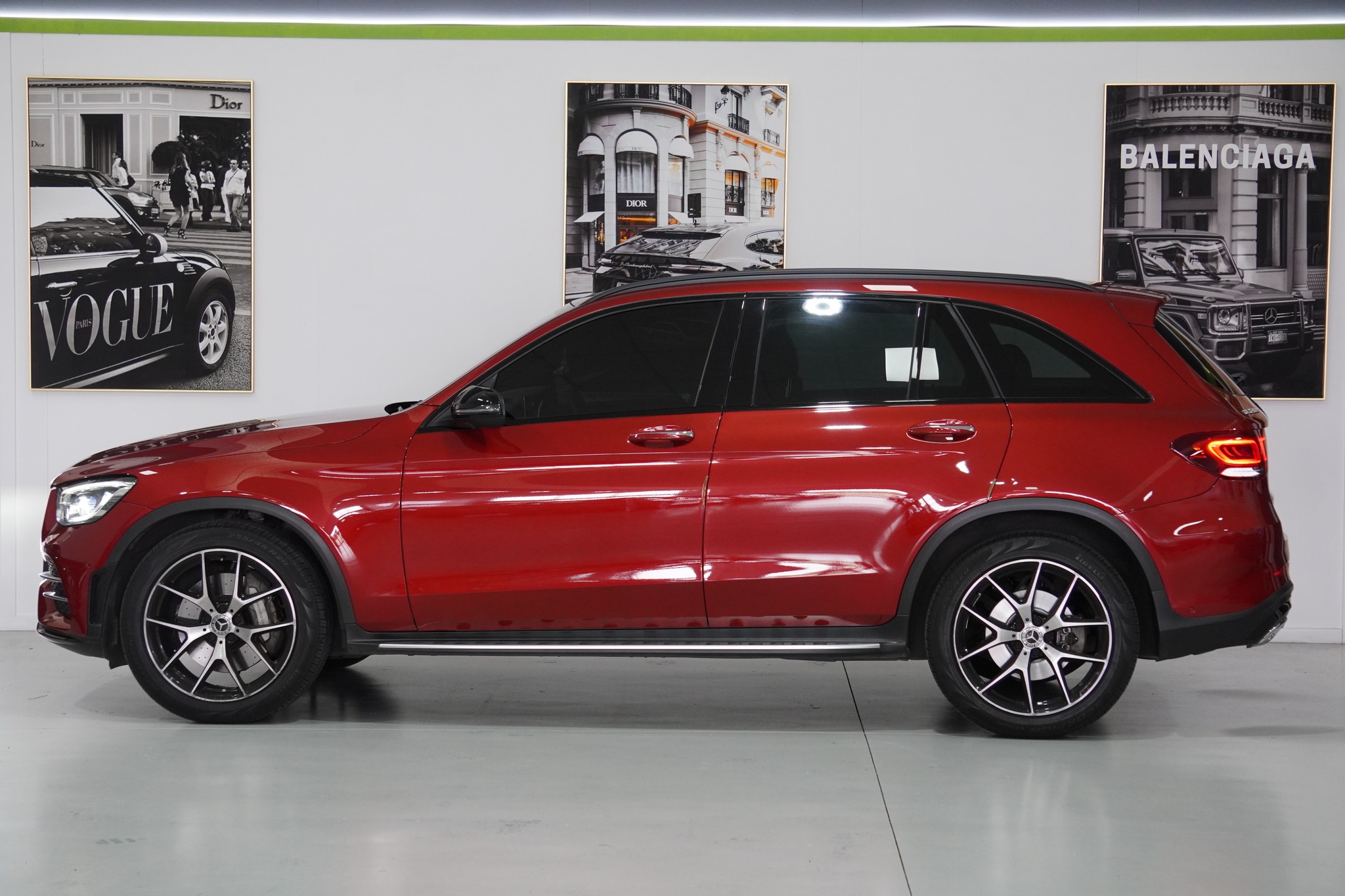 2020 Mercedes-Benz GLC300