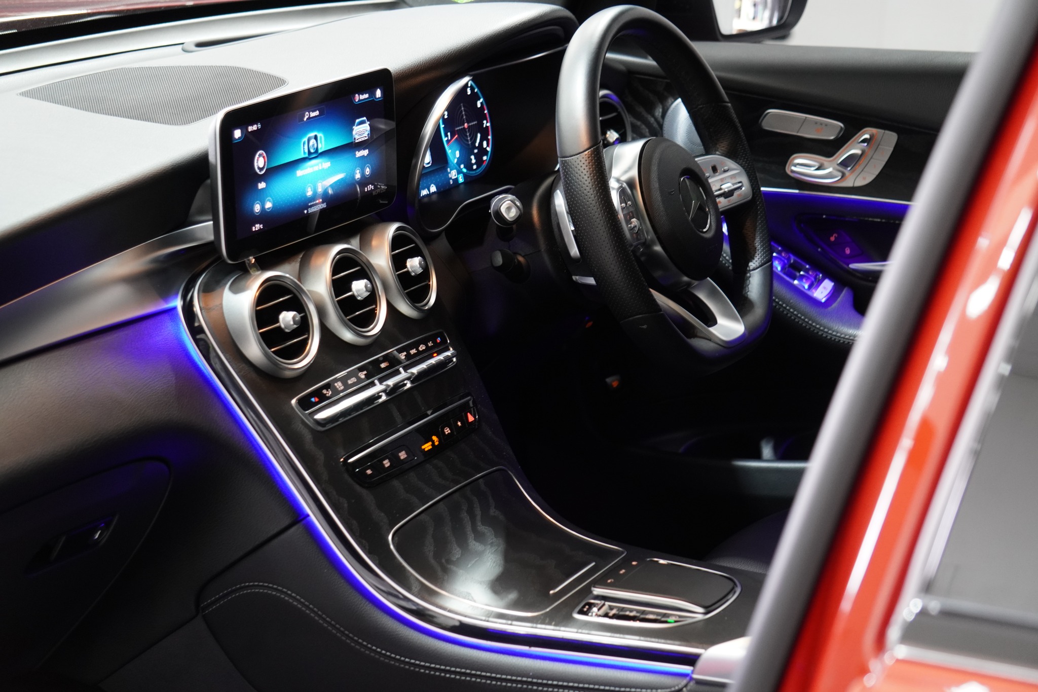 2020 Mercedes-Benz GLC300