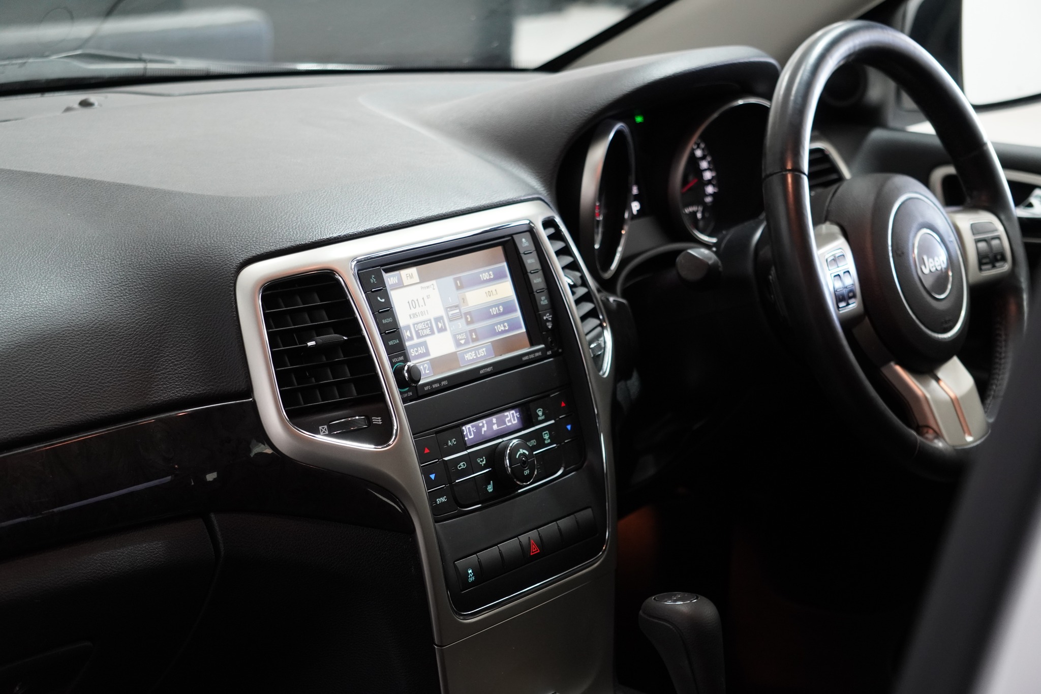 2011 Jeep Grand Cherokee Laredo