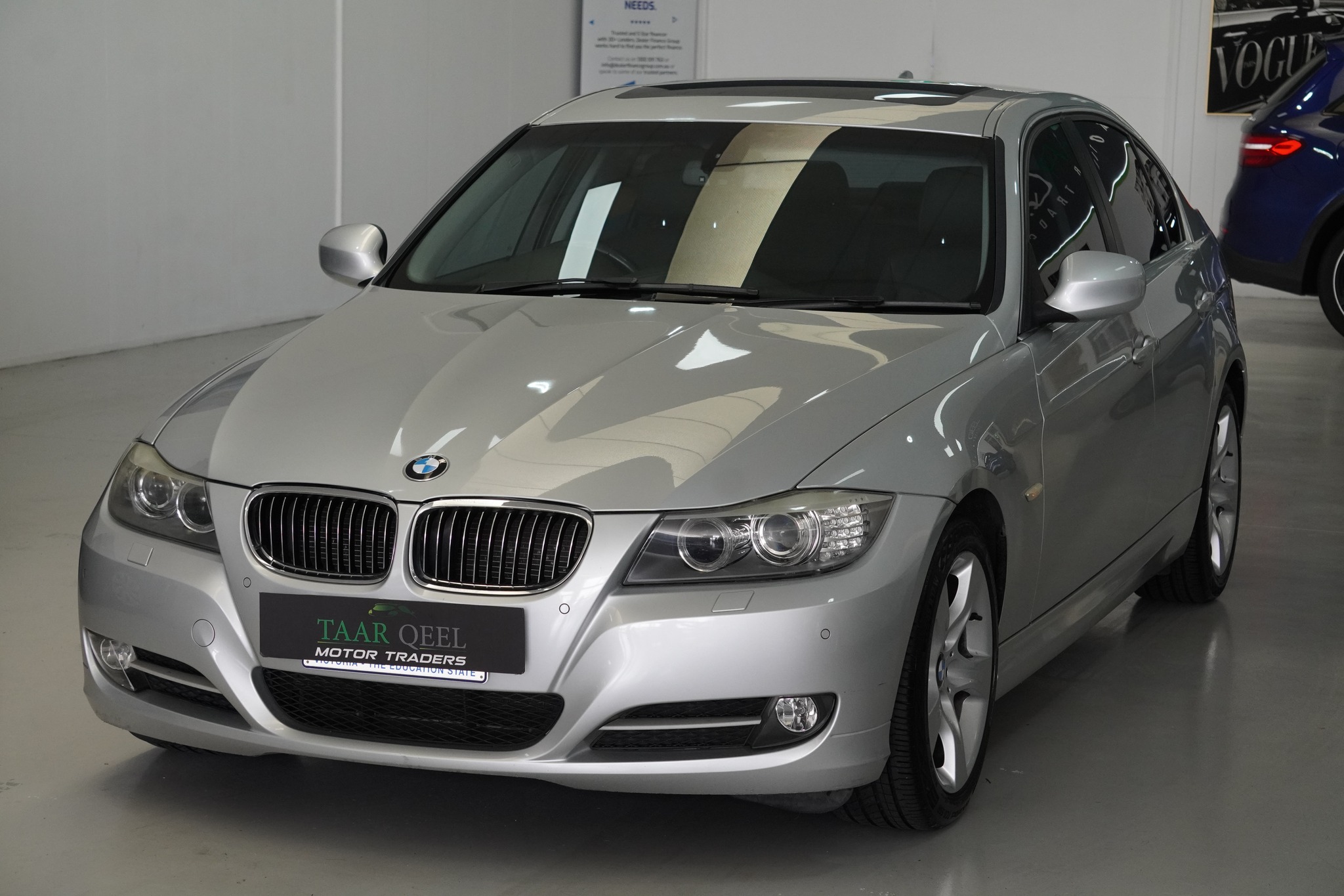 2011 BMW 320i