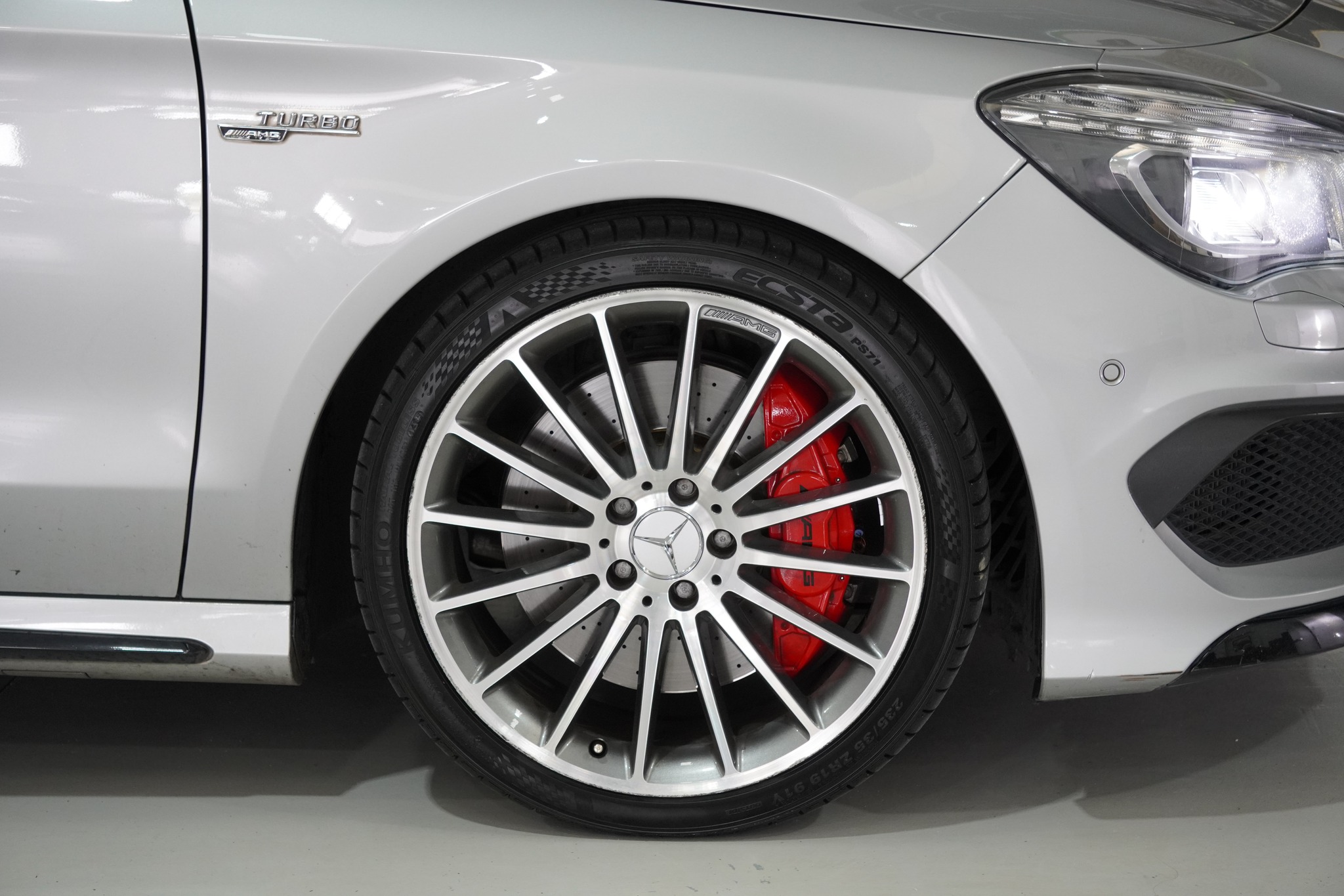 2015 Mercedes-Benz CLA45 AMG