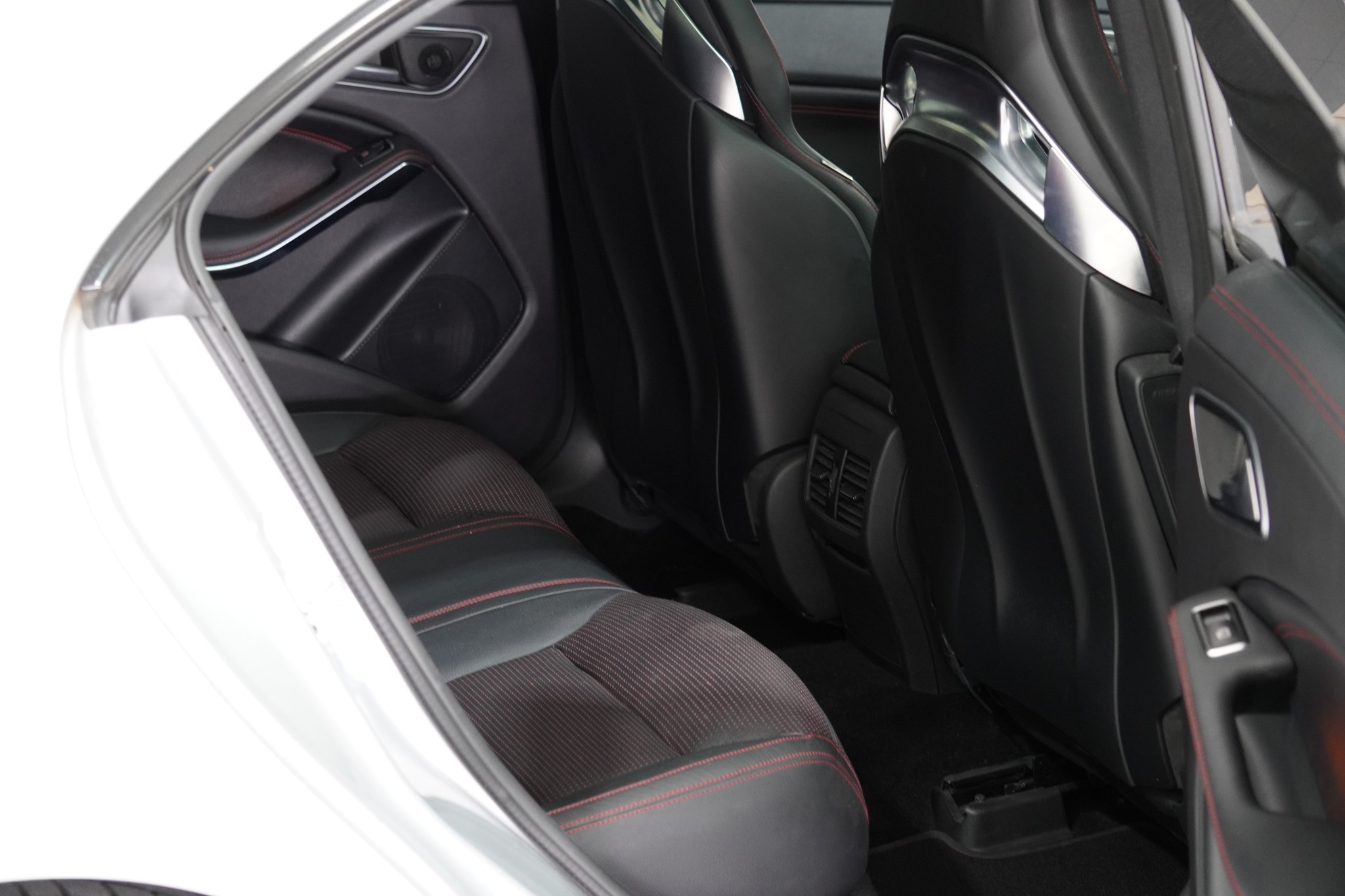 2015 Mercedes-Benz CLA45 AMG