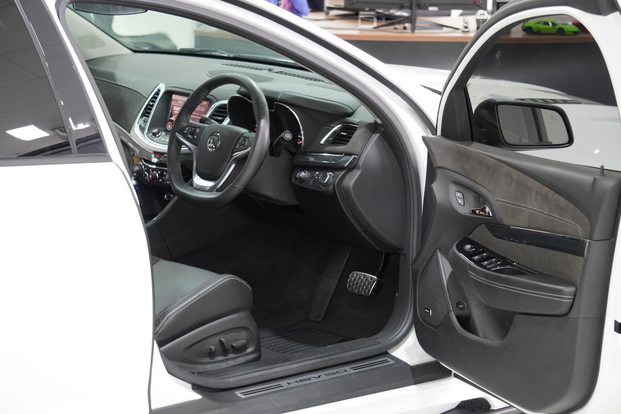 2017 HSV Clubsport R8