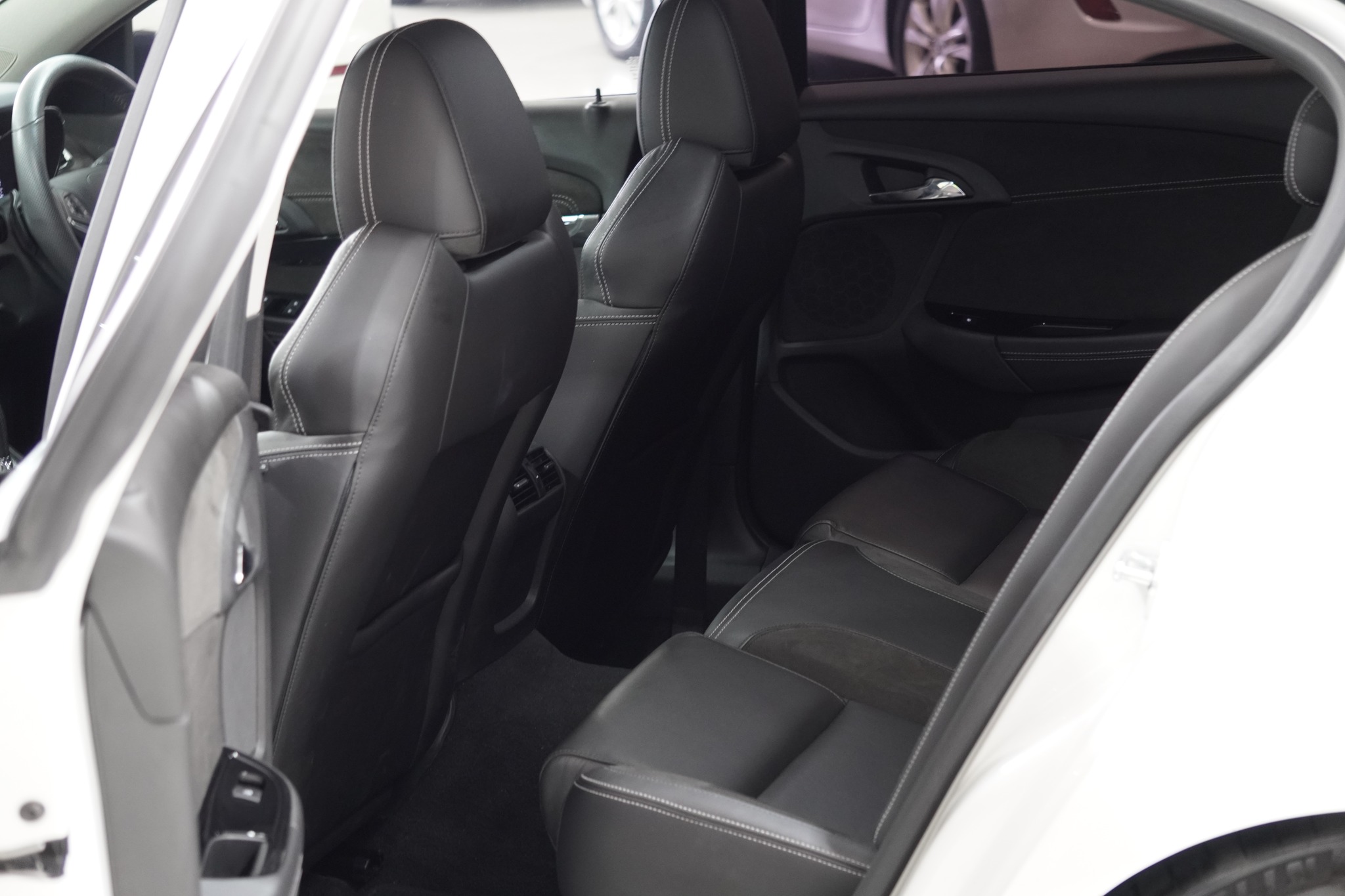 2017 HSV Clubsport R8