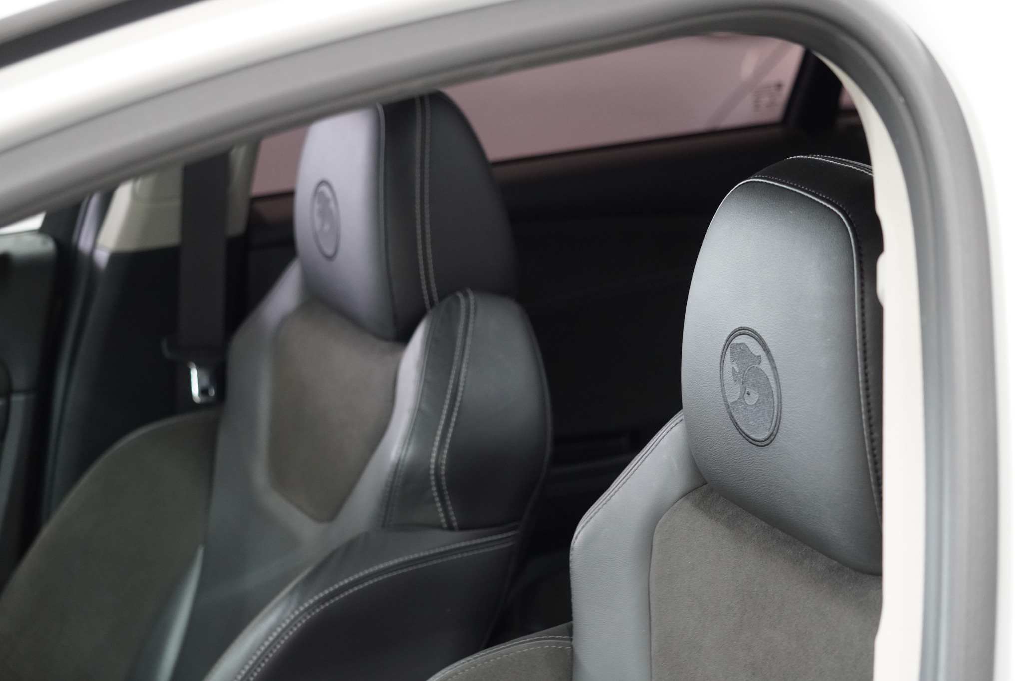 2017 HSV Clubsport R8