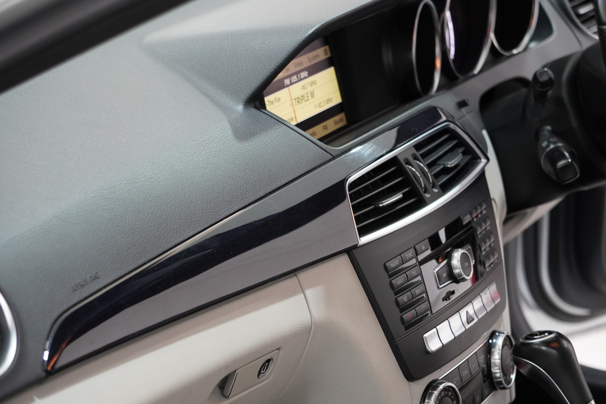 2012 Mercedes-Benz C180